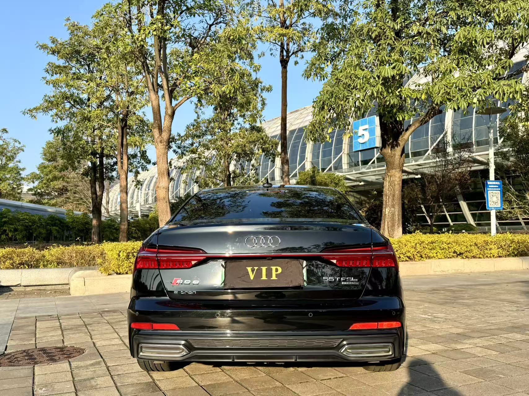 Audi A6L New Energy 2021 car image #9