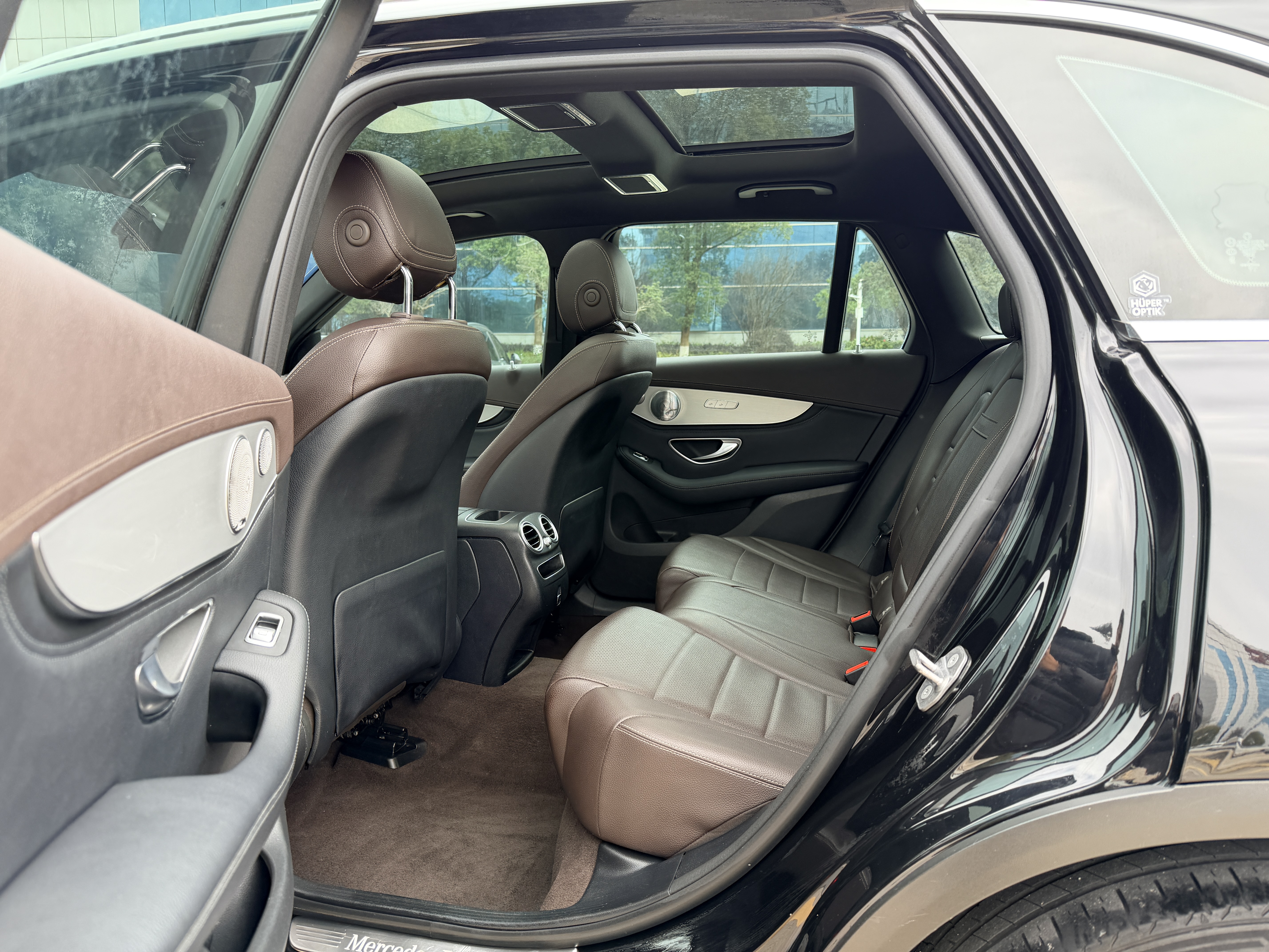 Mercedes-Benz GLC Class 2020 car image #9