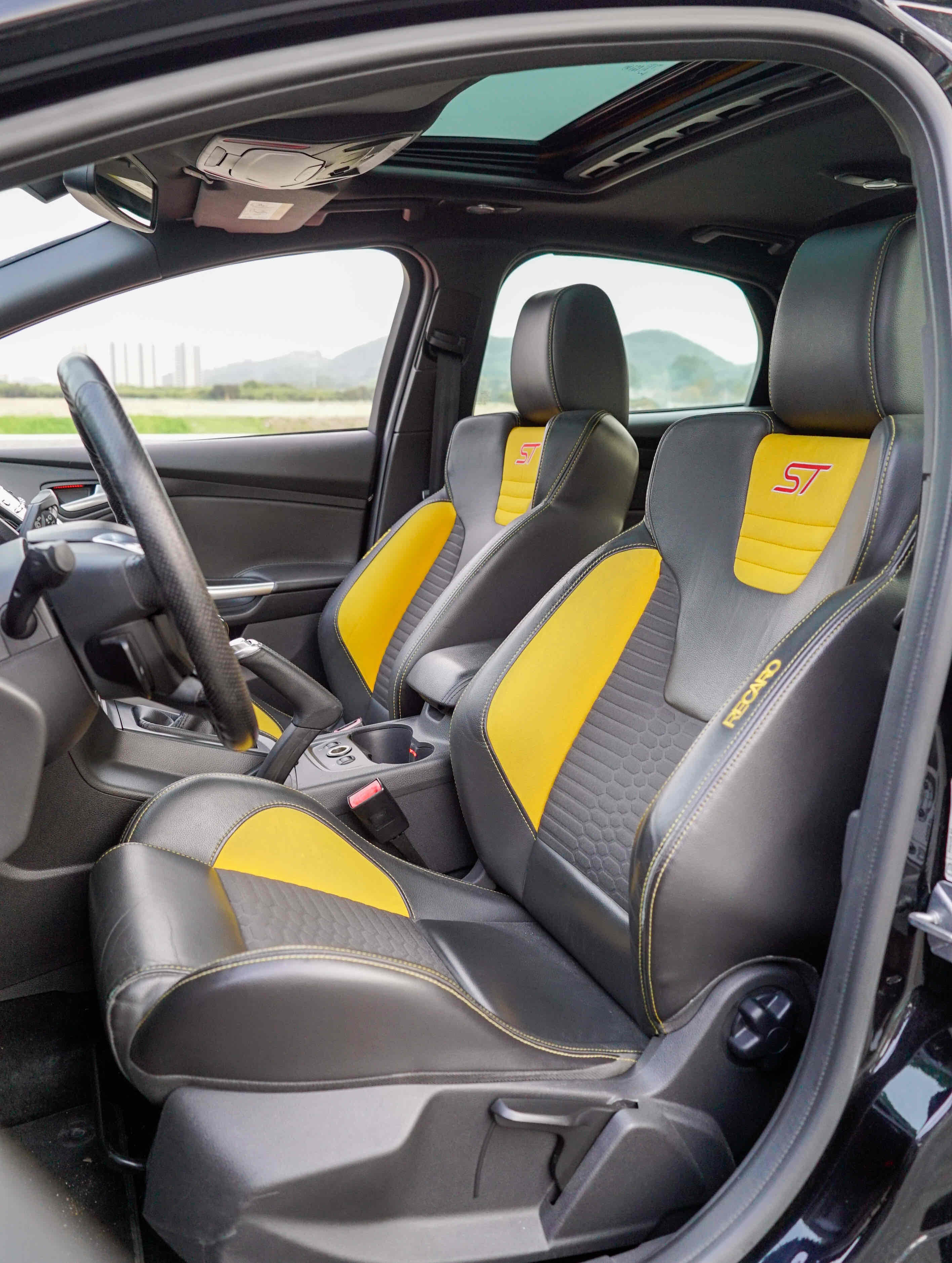 Ford Focus (Imported) 2014 صورة سيارة #9