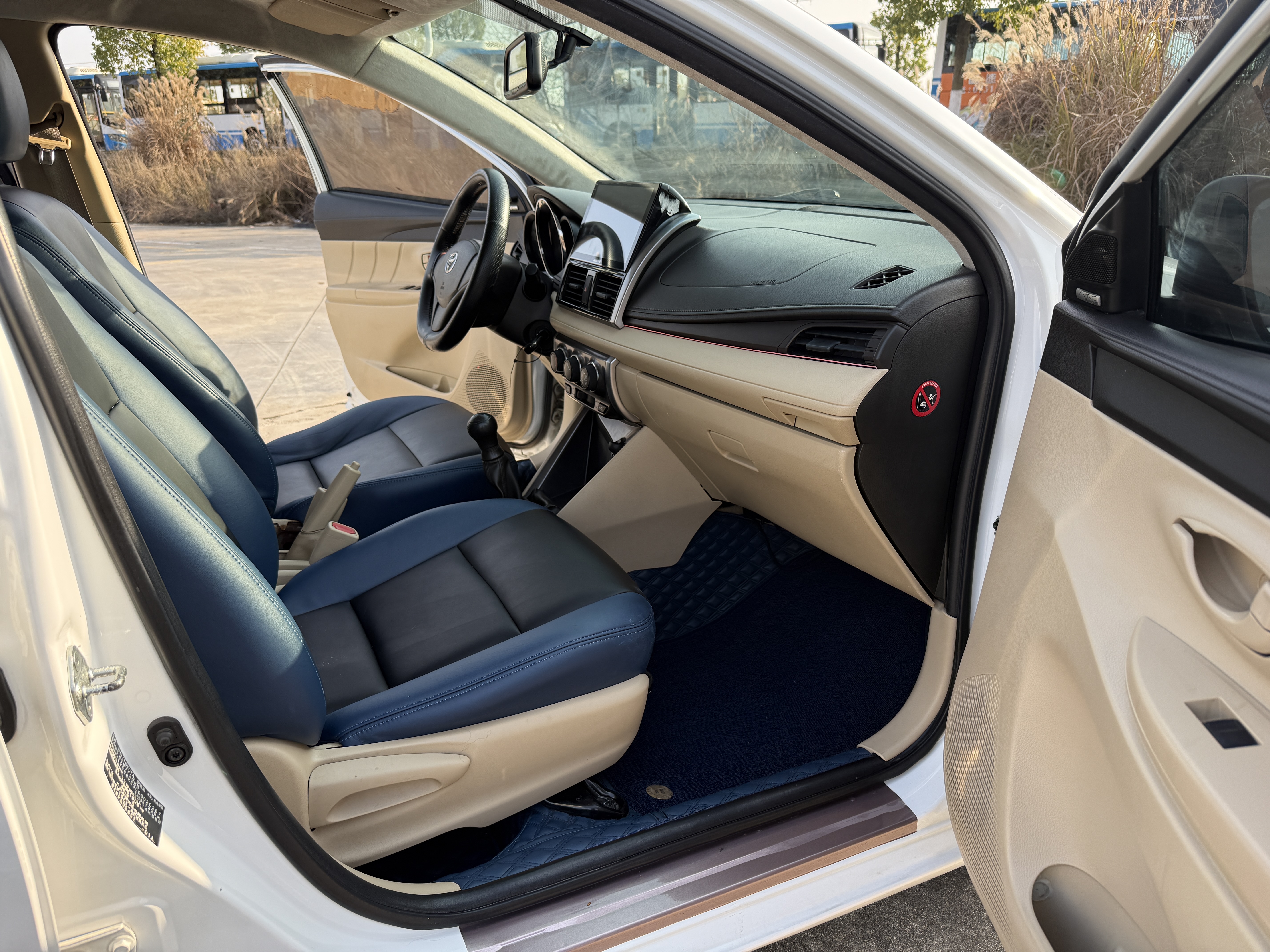 Yaris L Zhixuan 2014 car image #9