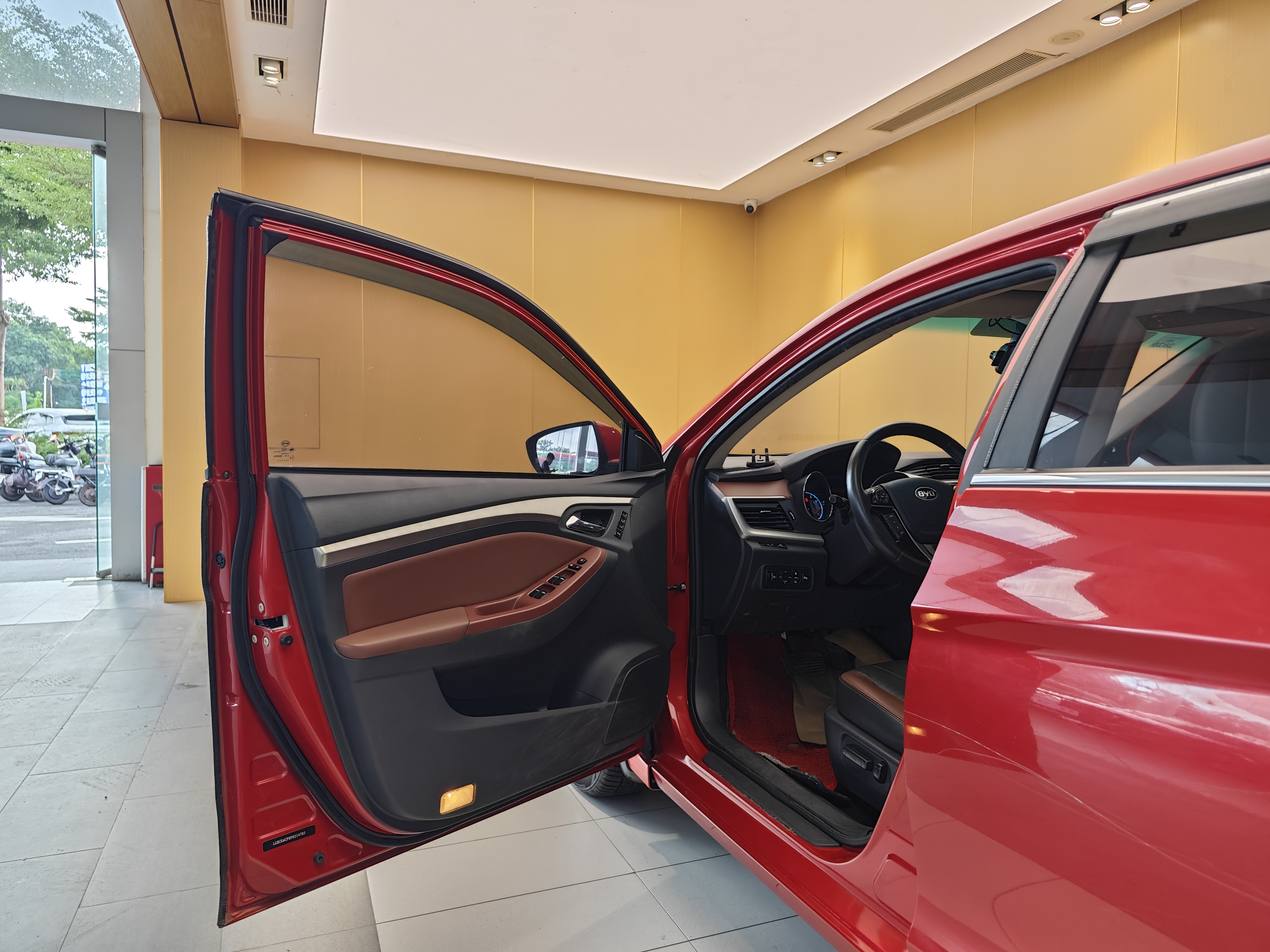 BYD G5 2016 #9 BYD G5 2016 car image #9