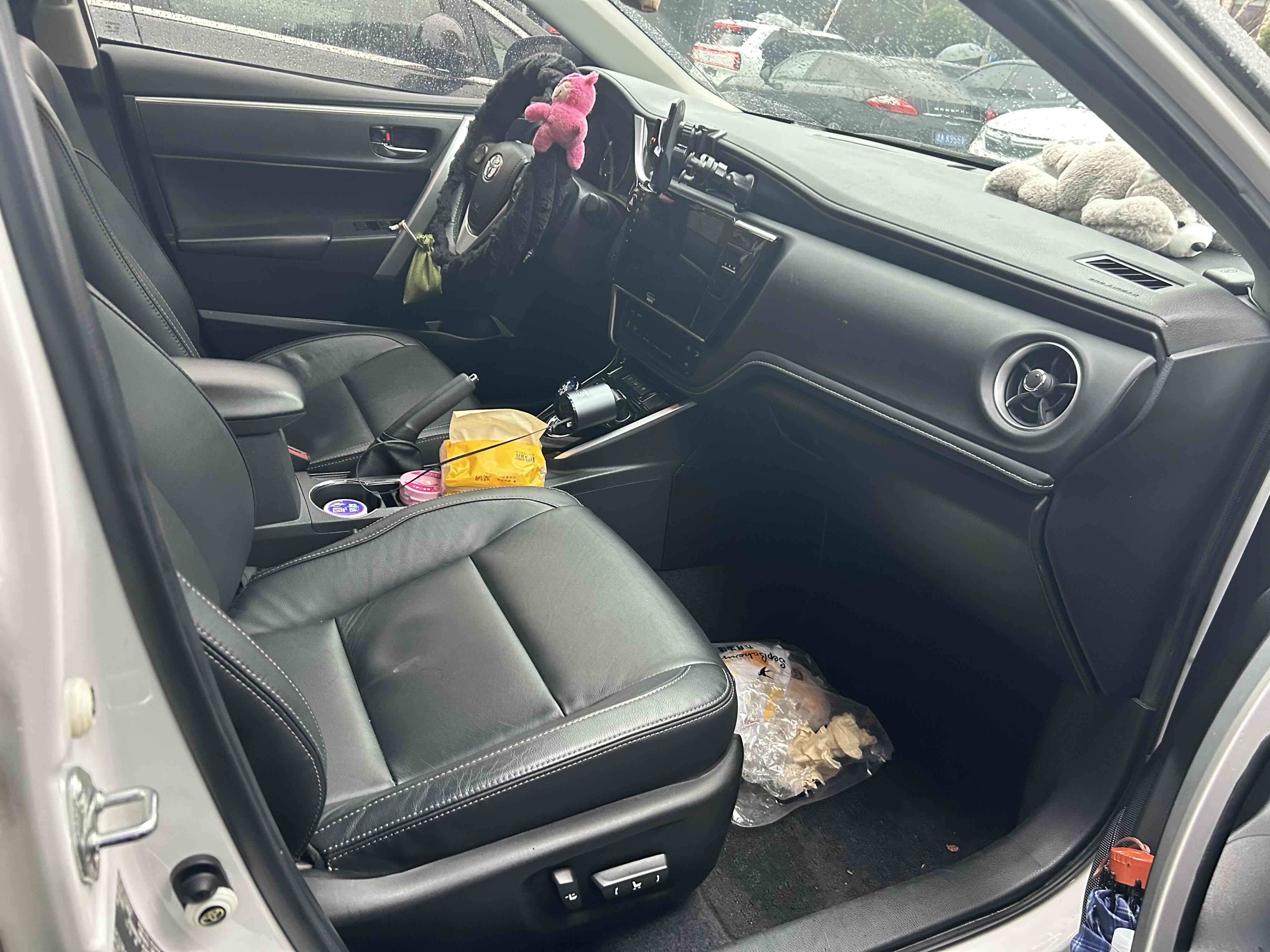 Toyota Corolla Hybird E+ 2022 car image #9