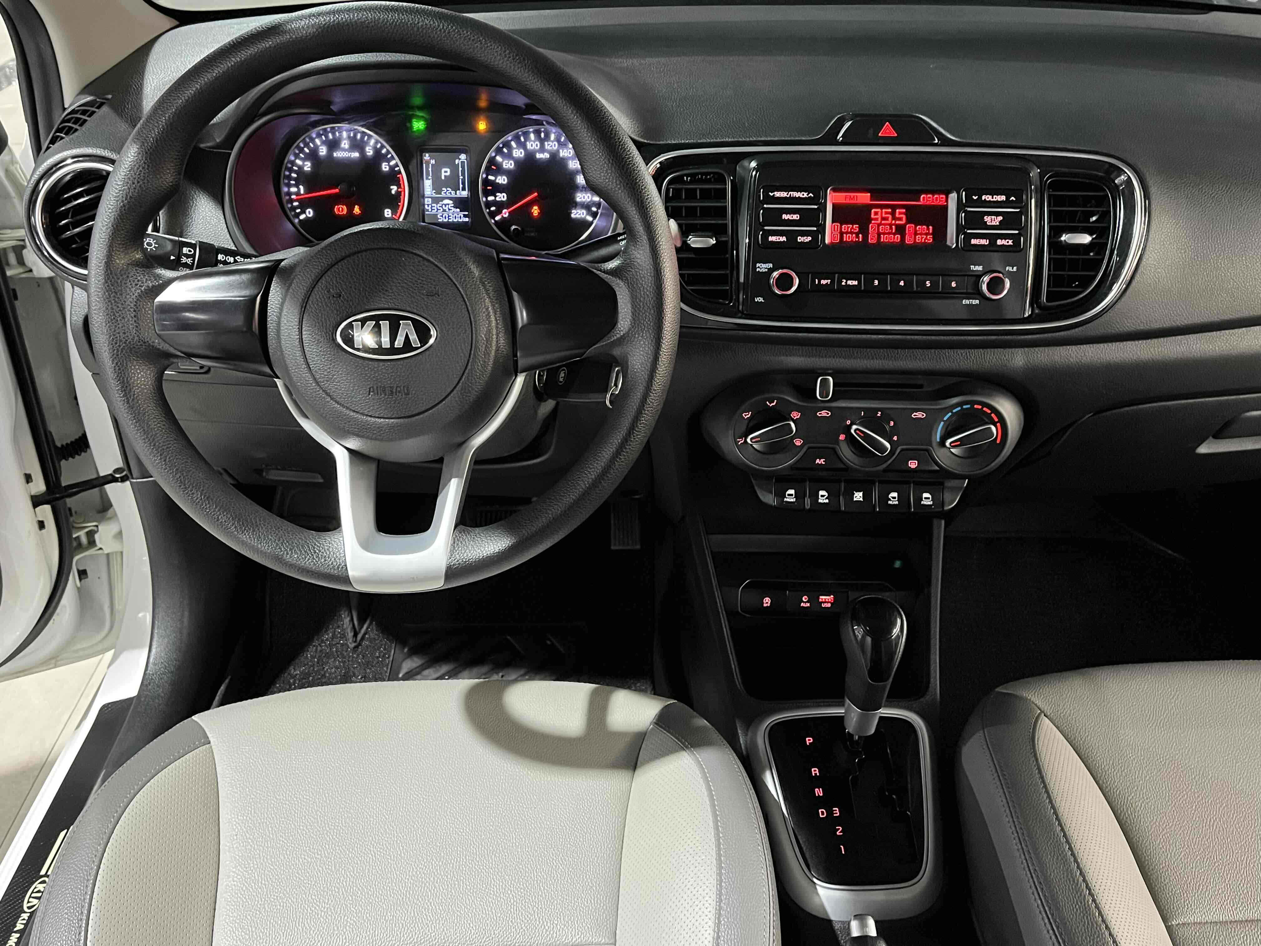 起亚 焕驰 2020 汽车图片 #9