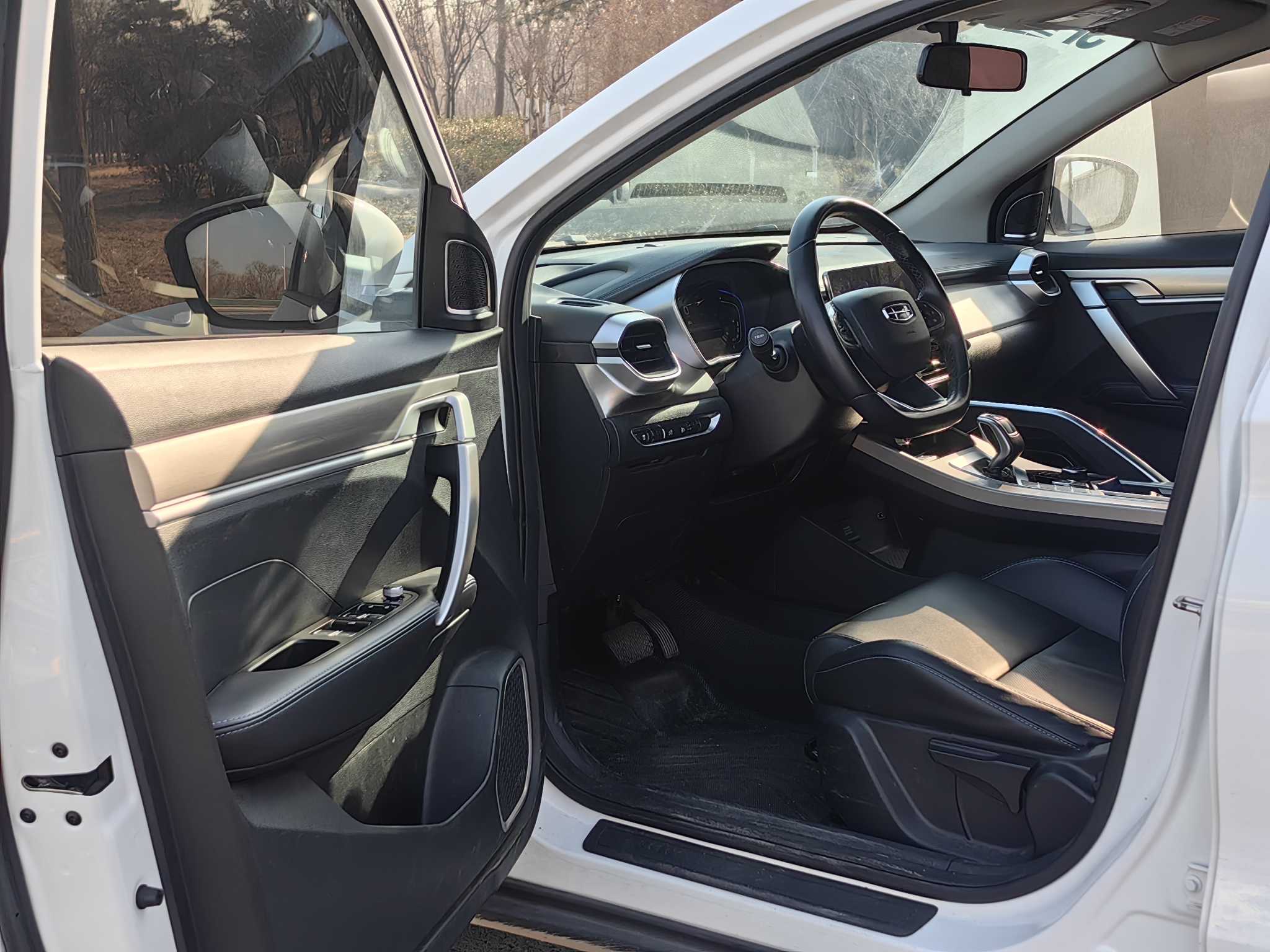 GEELY Coolray New Energy 2021 #9 GEELY Coolray New Energy 2021 car image #9