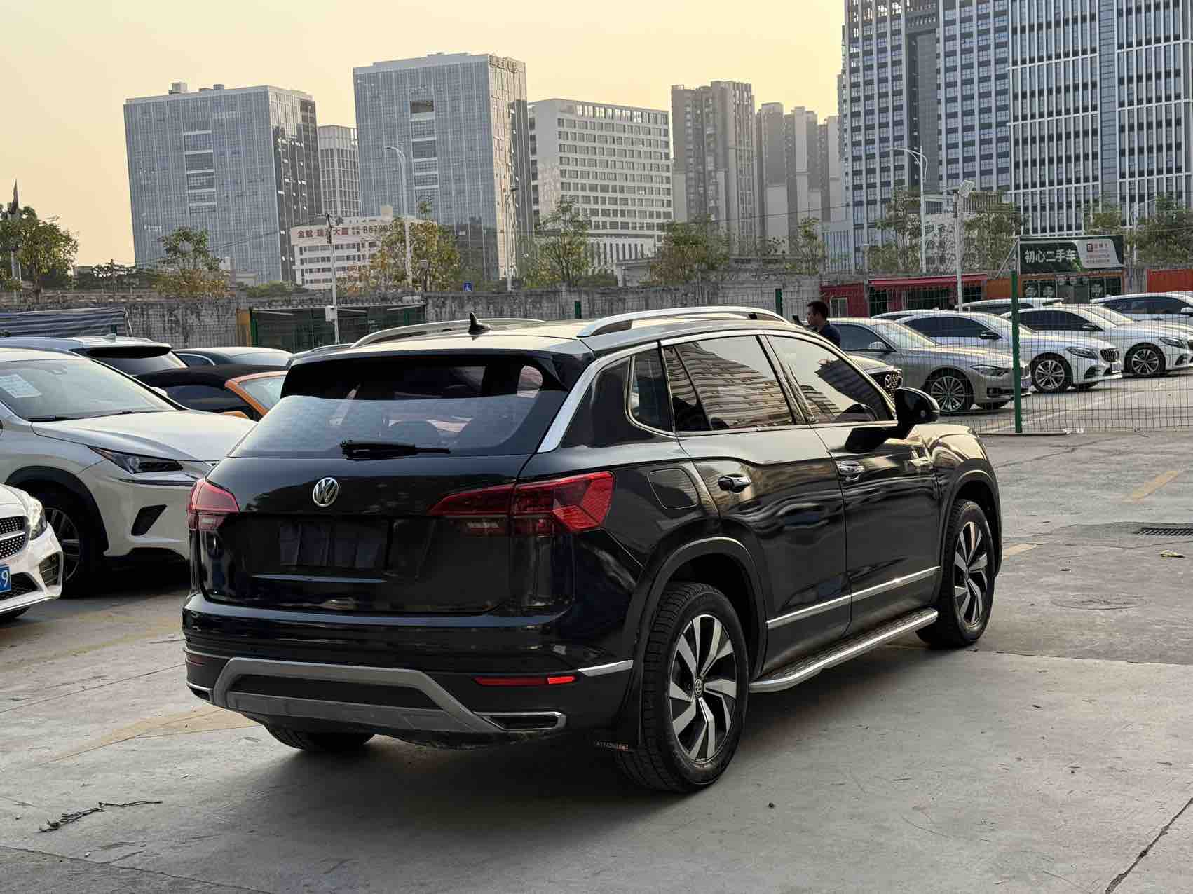 Volkswagen Tayron 2021 immagine di auto #9