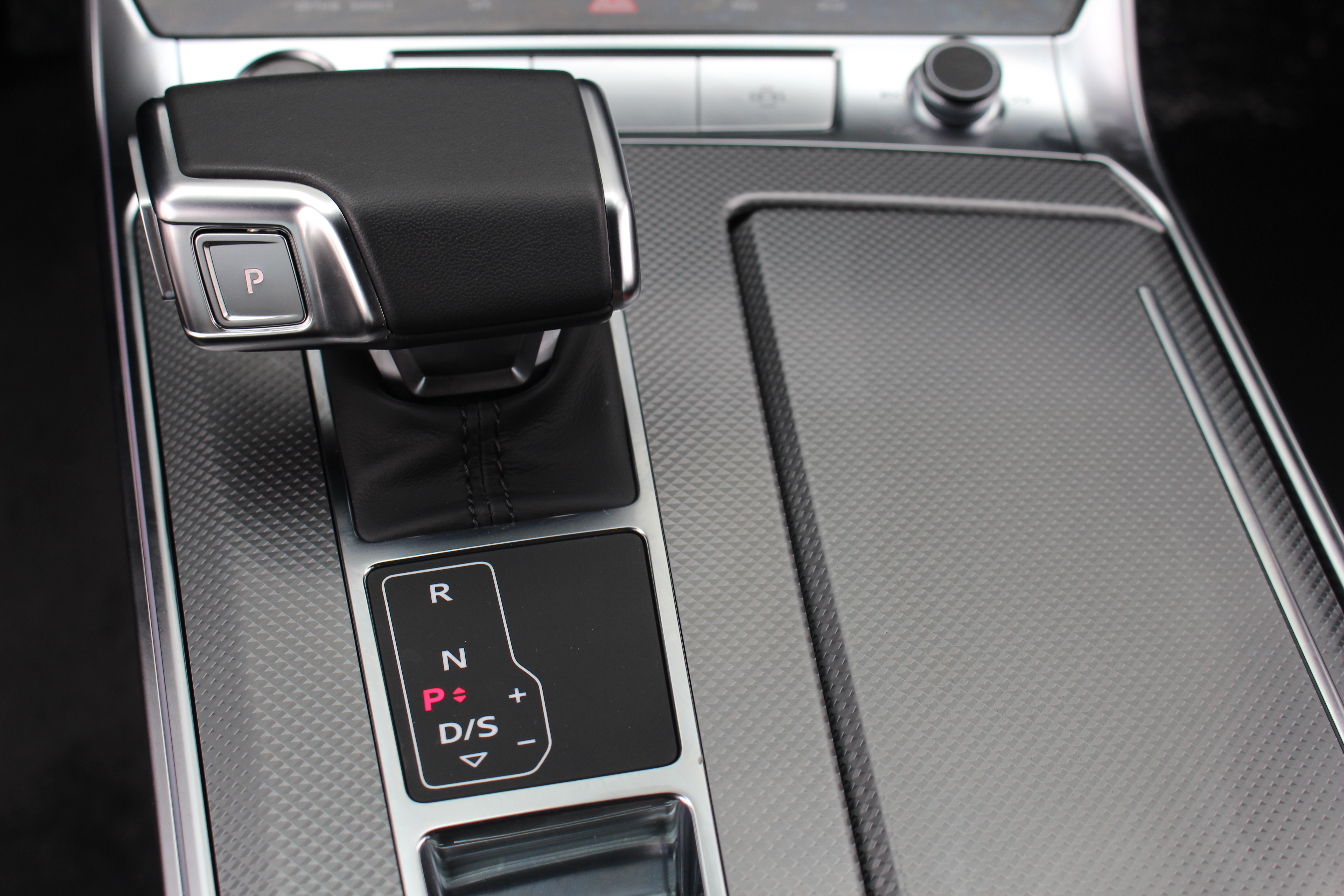 Audi A6L 2020 imagen de coche #9