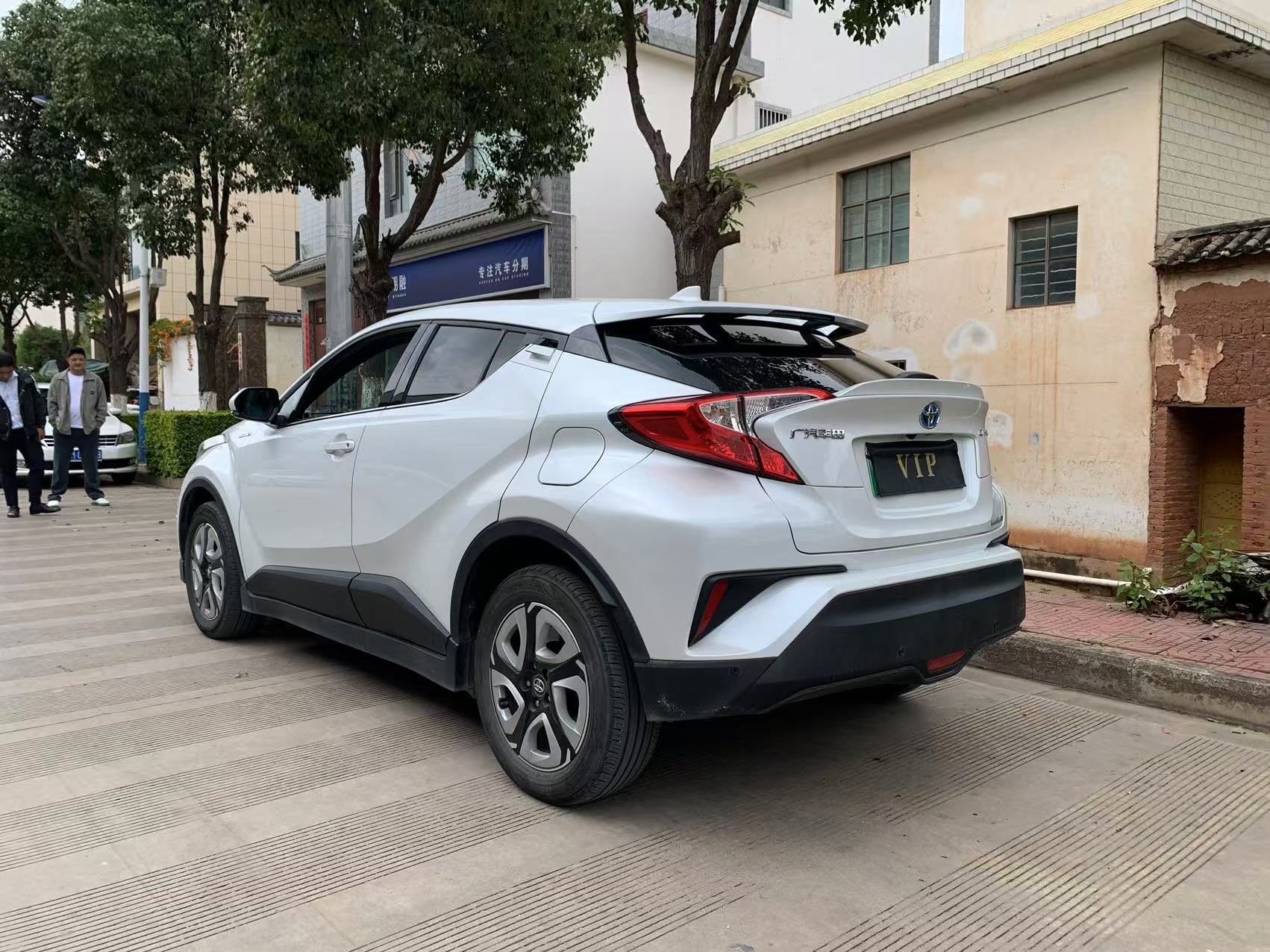 Toyota C-HR EV 2021 immagine di auto #9