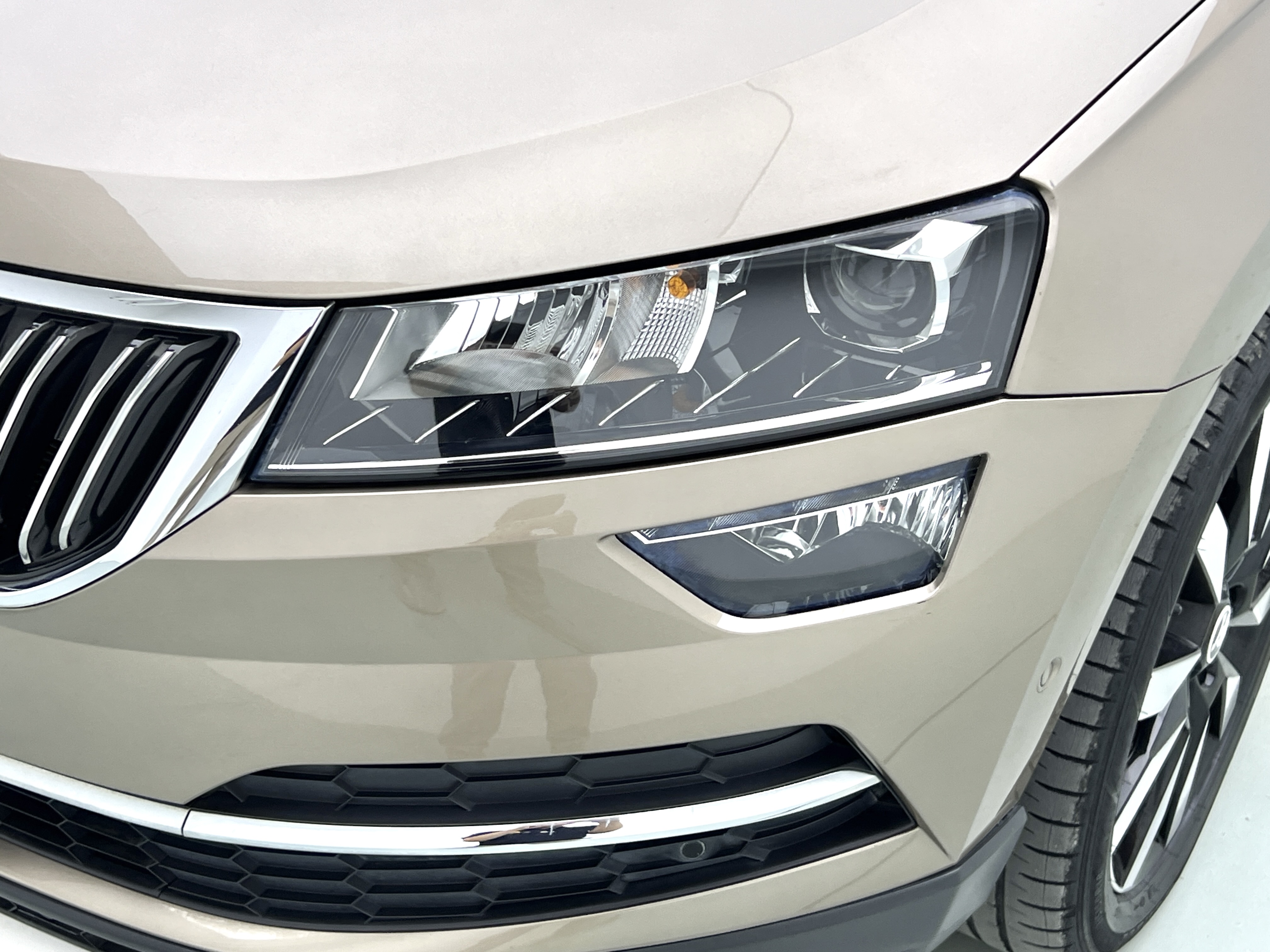 Skoda Karoq 2020 car image #9