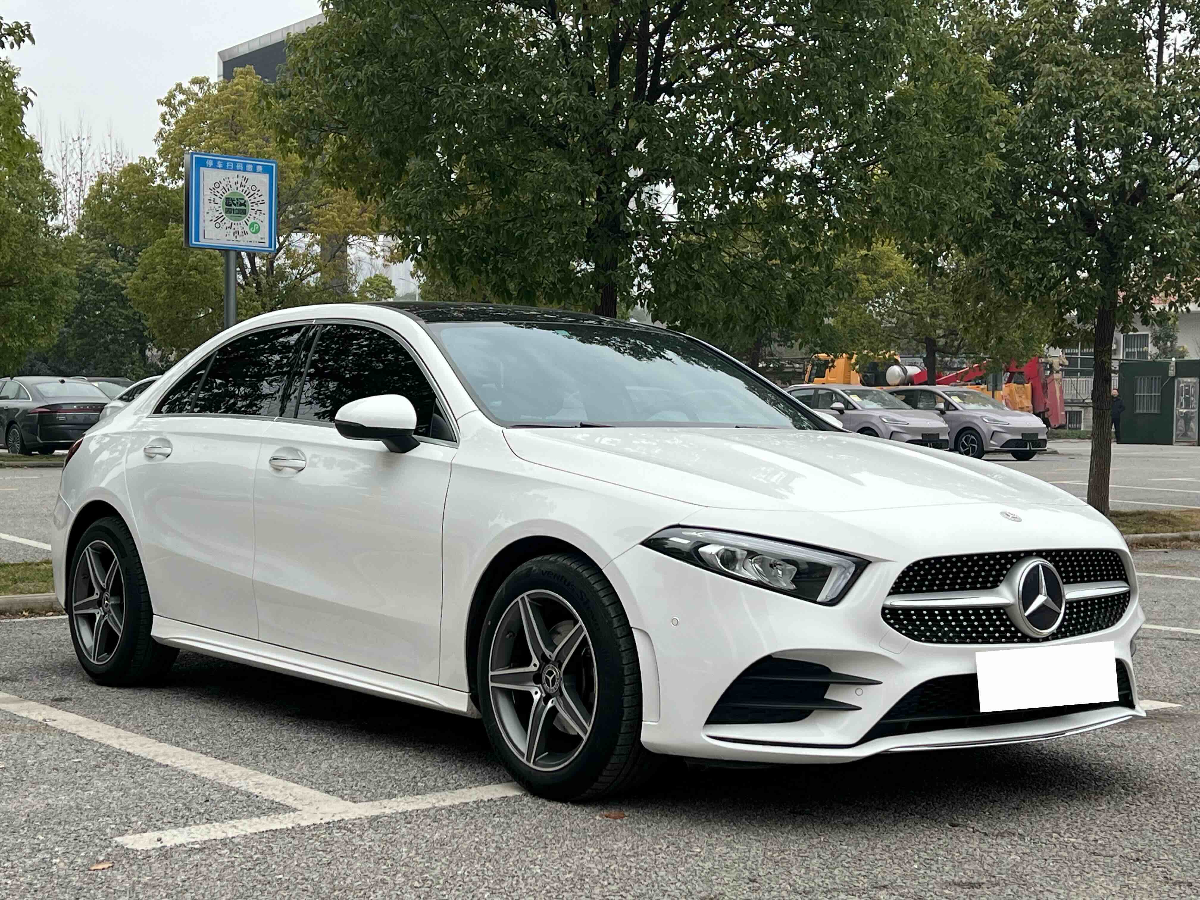 Mercedes-Benz A Class 2020 car image #9