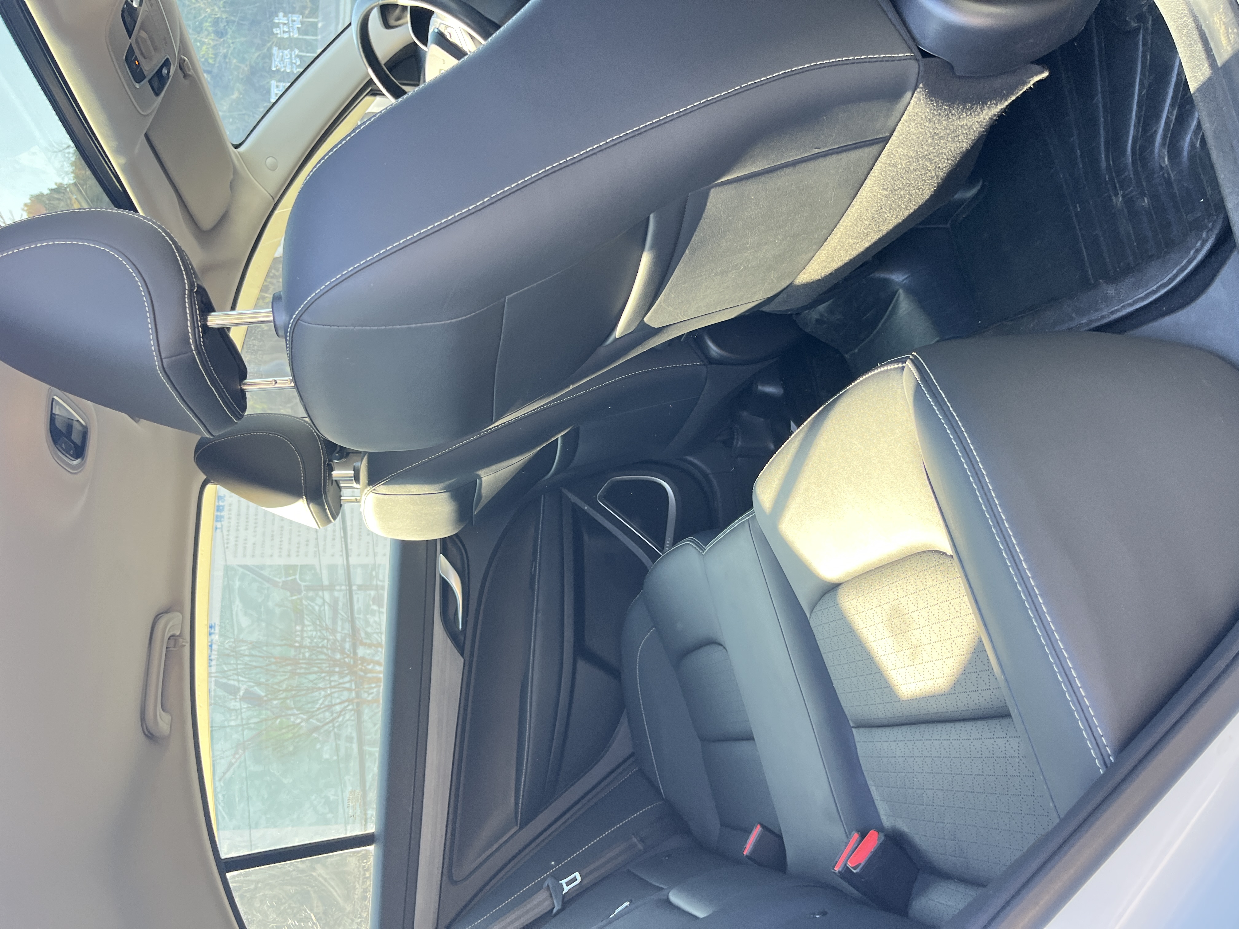 GEELY Emgrand 2021 car image #9