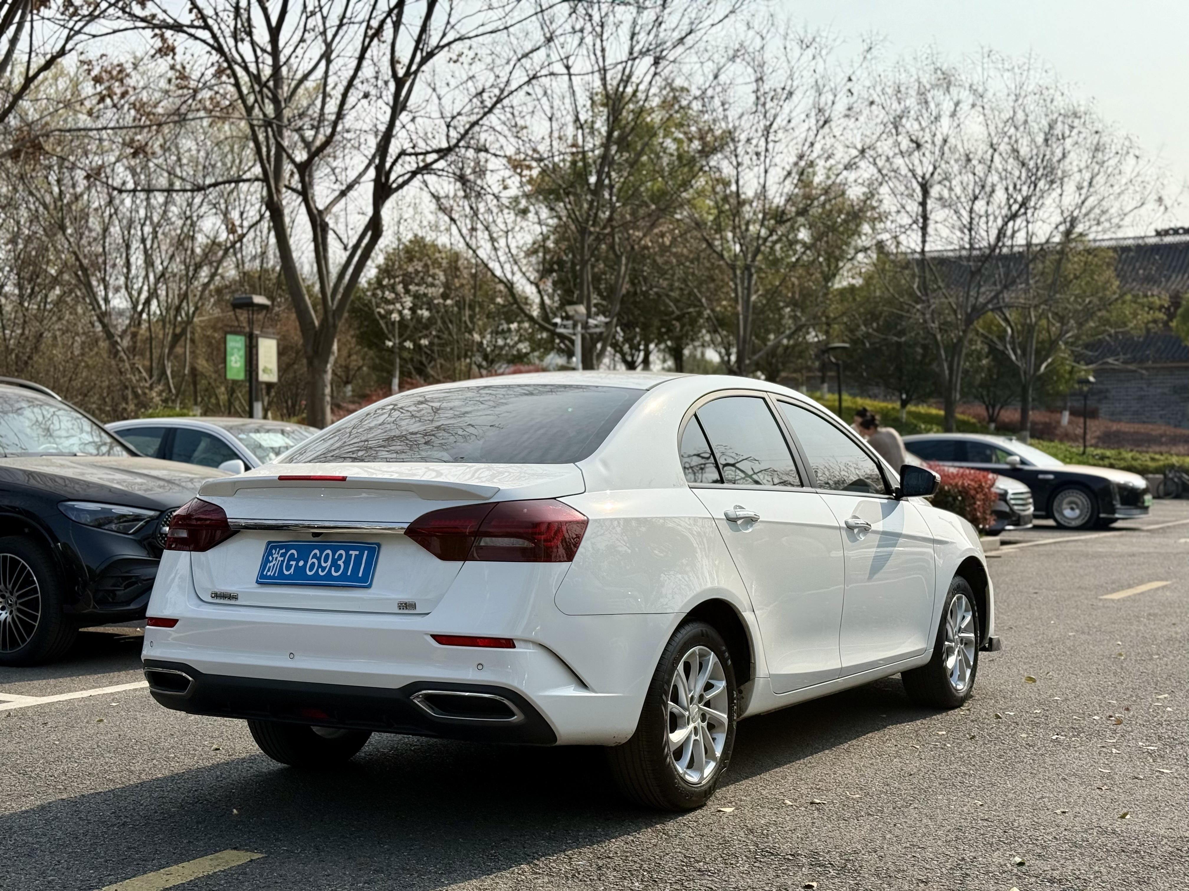 GEELY Emgrand 2021 #9 GEELY Emgrand 2021 car image #9