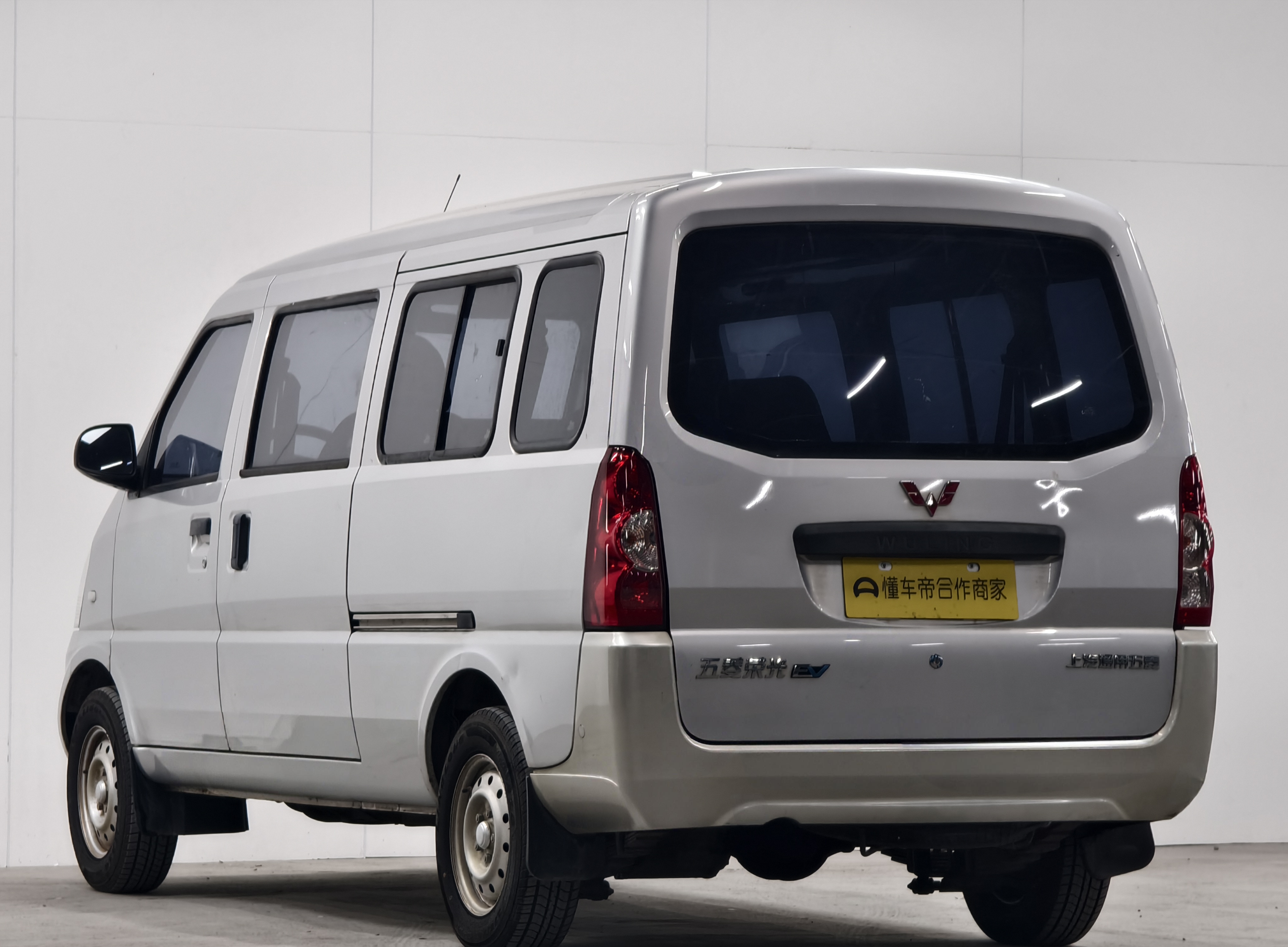 Wuling Rongguang EV 2022 immagine di auto #9