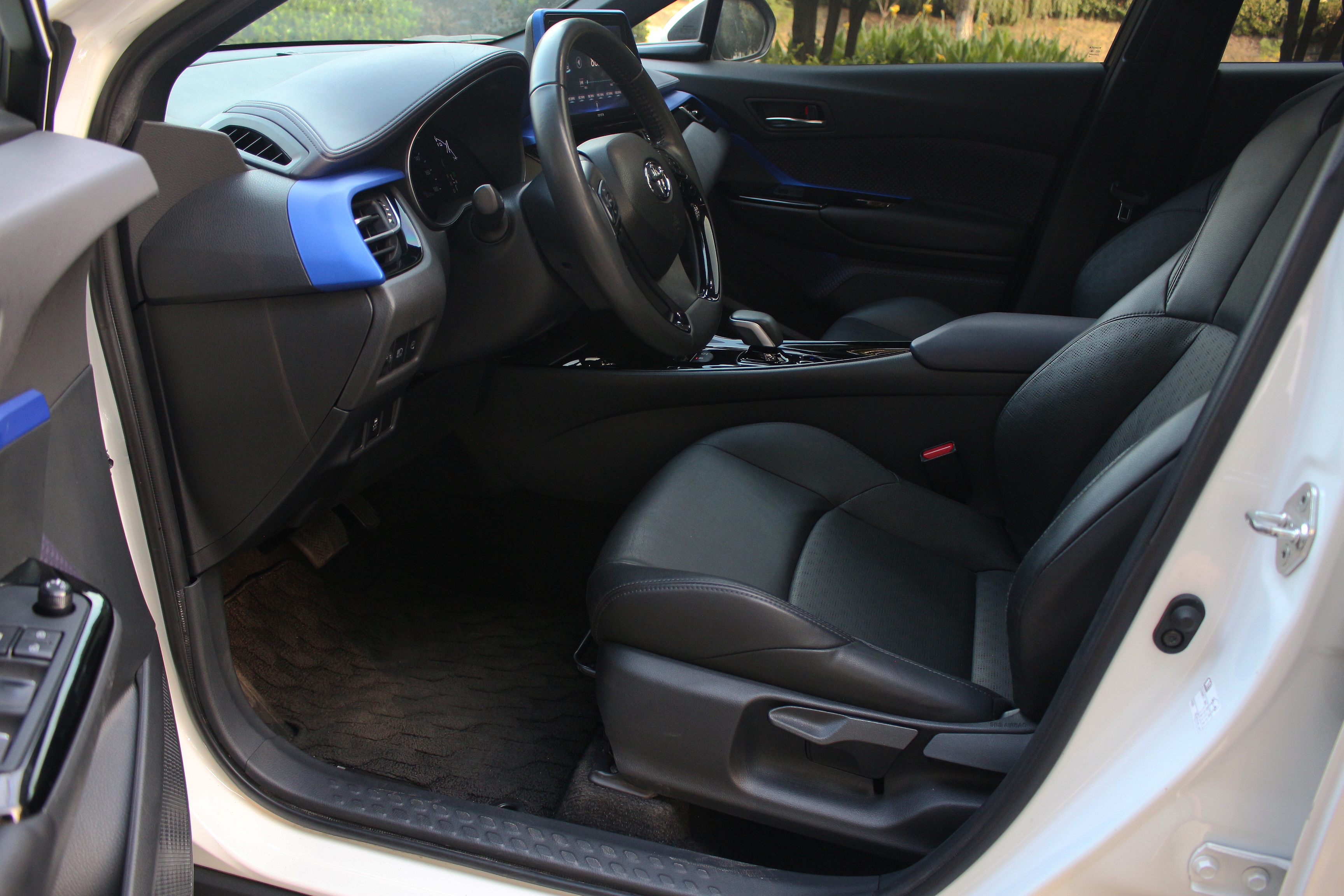 Toyota Izoa E 2021 #9 Toyota Izoa E 2021 imagen de coche #9