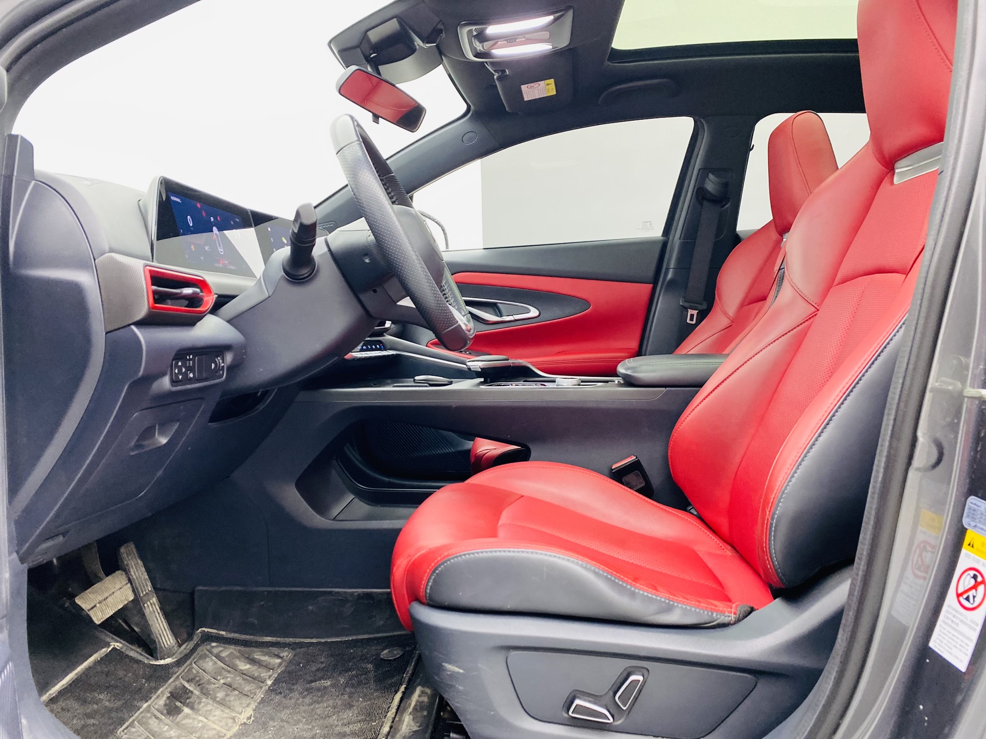 Changan UNI-T 2021 car image #9