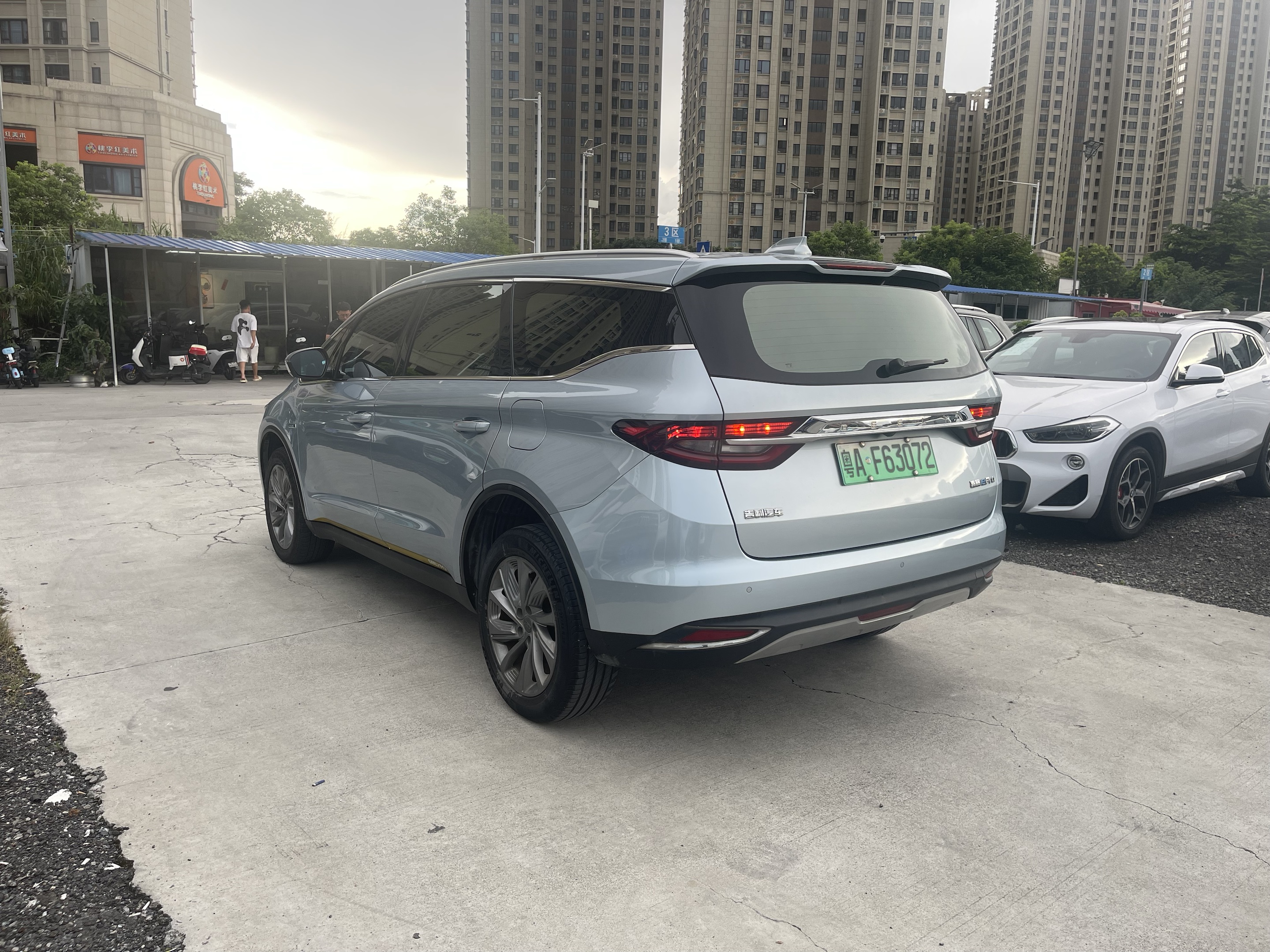 GEELY JiaJi New Energy 2021 car image #9