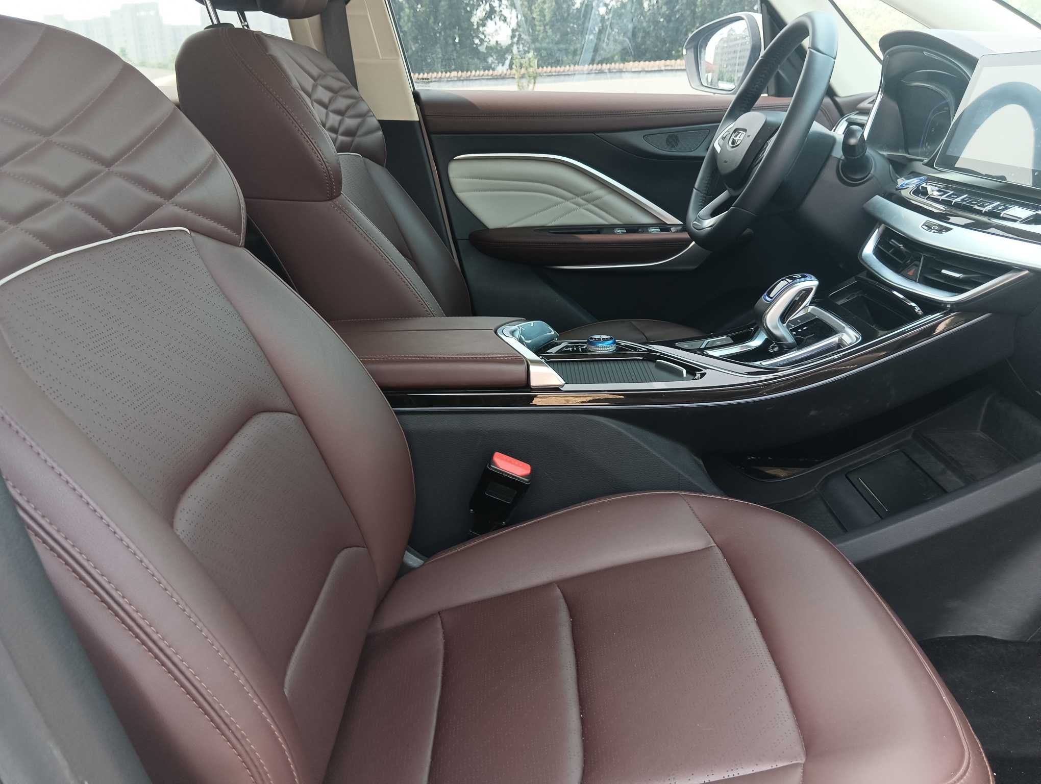 GEELY JiaJi New Energy 2021 car image #9