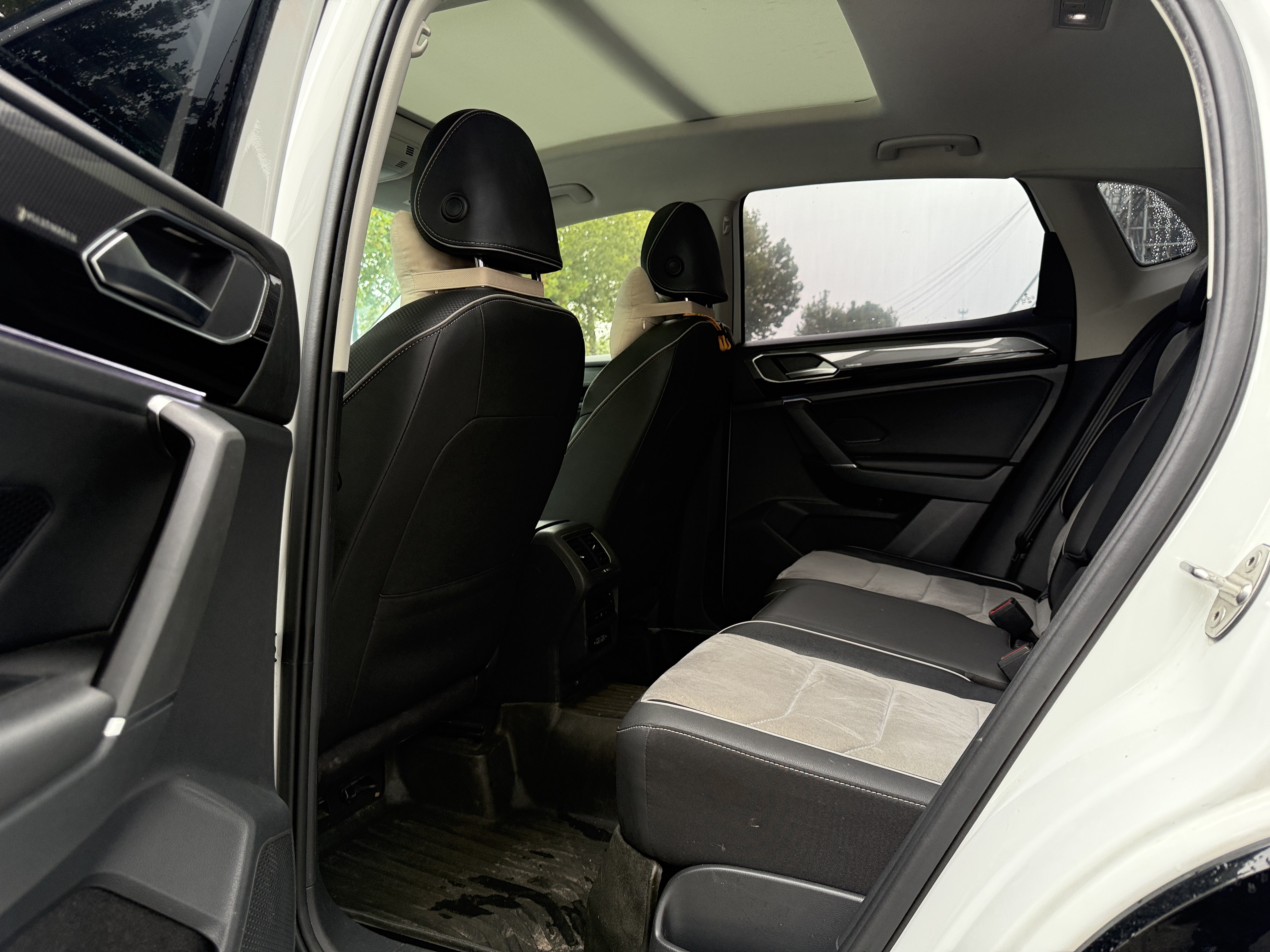 Volkswagen Tayron X 2022 car image #9