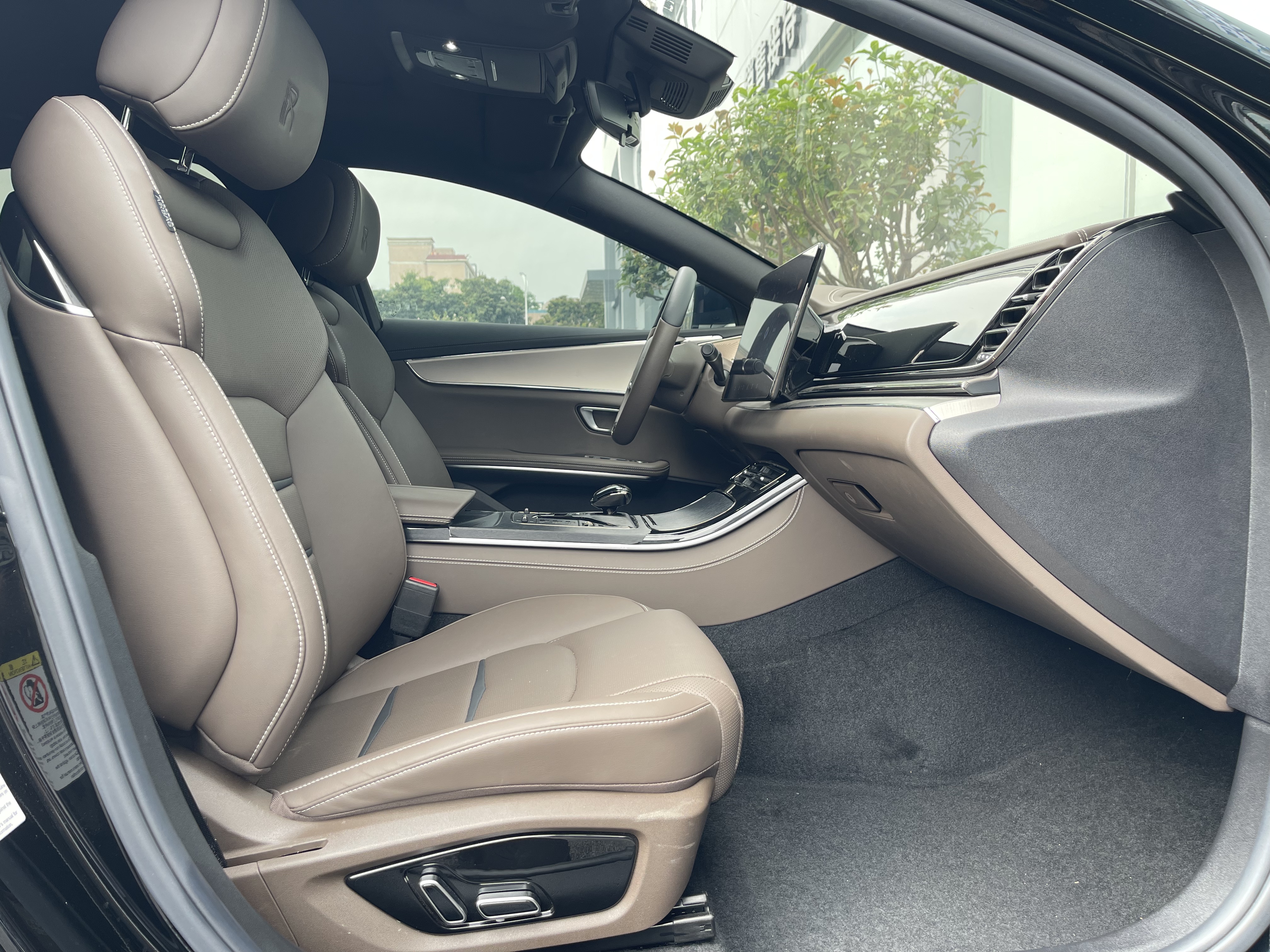 BYD Han 2021 car image #9