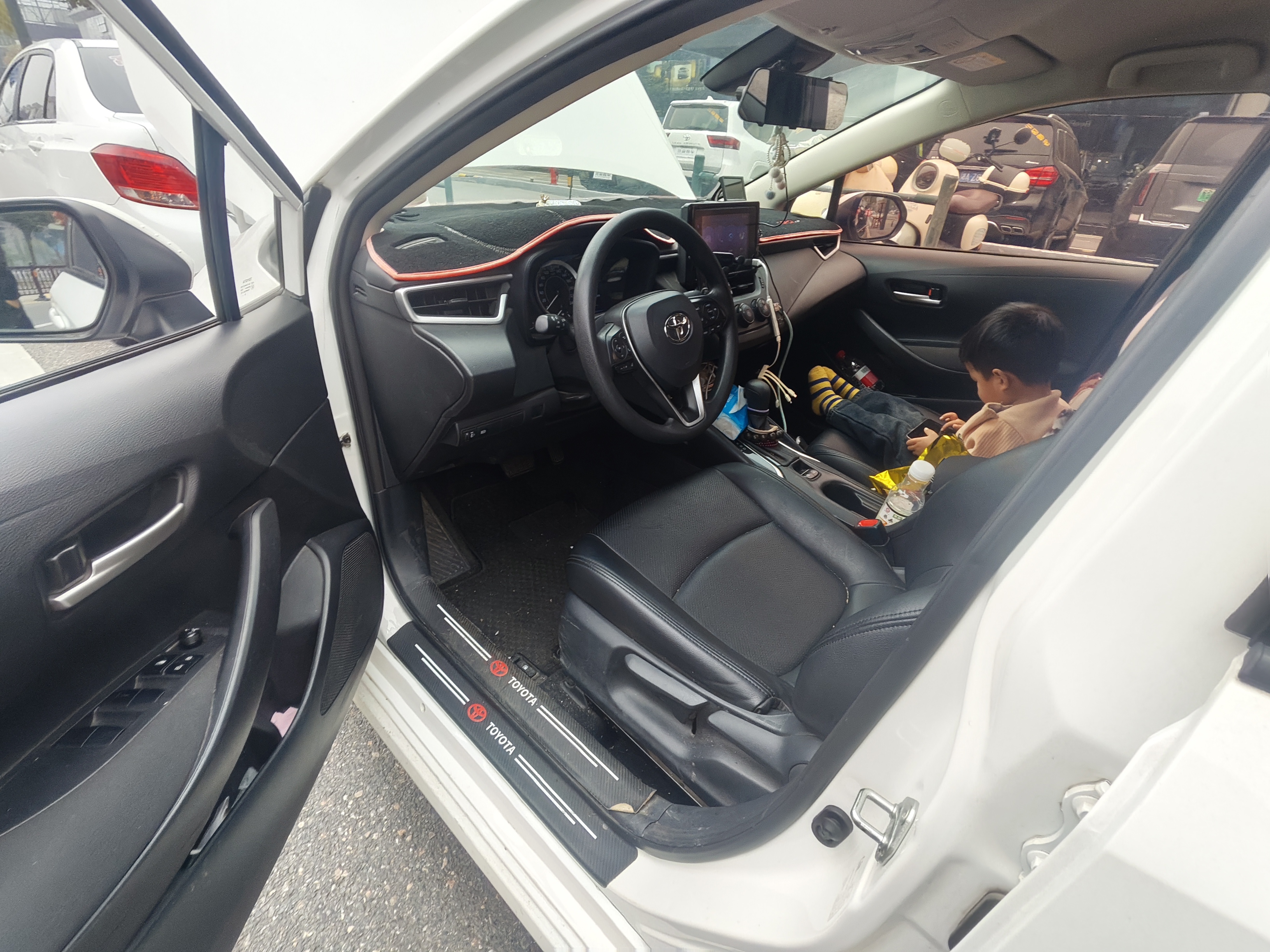 Corolla 2020 car image #9