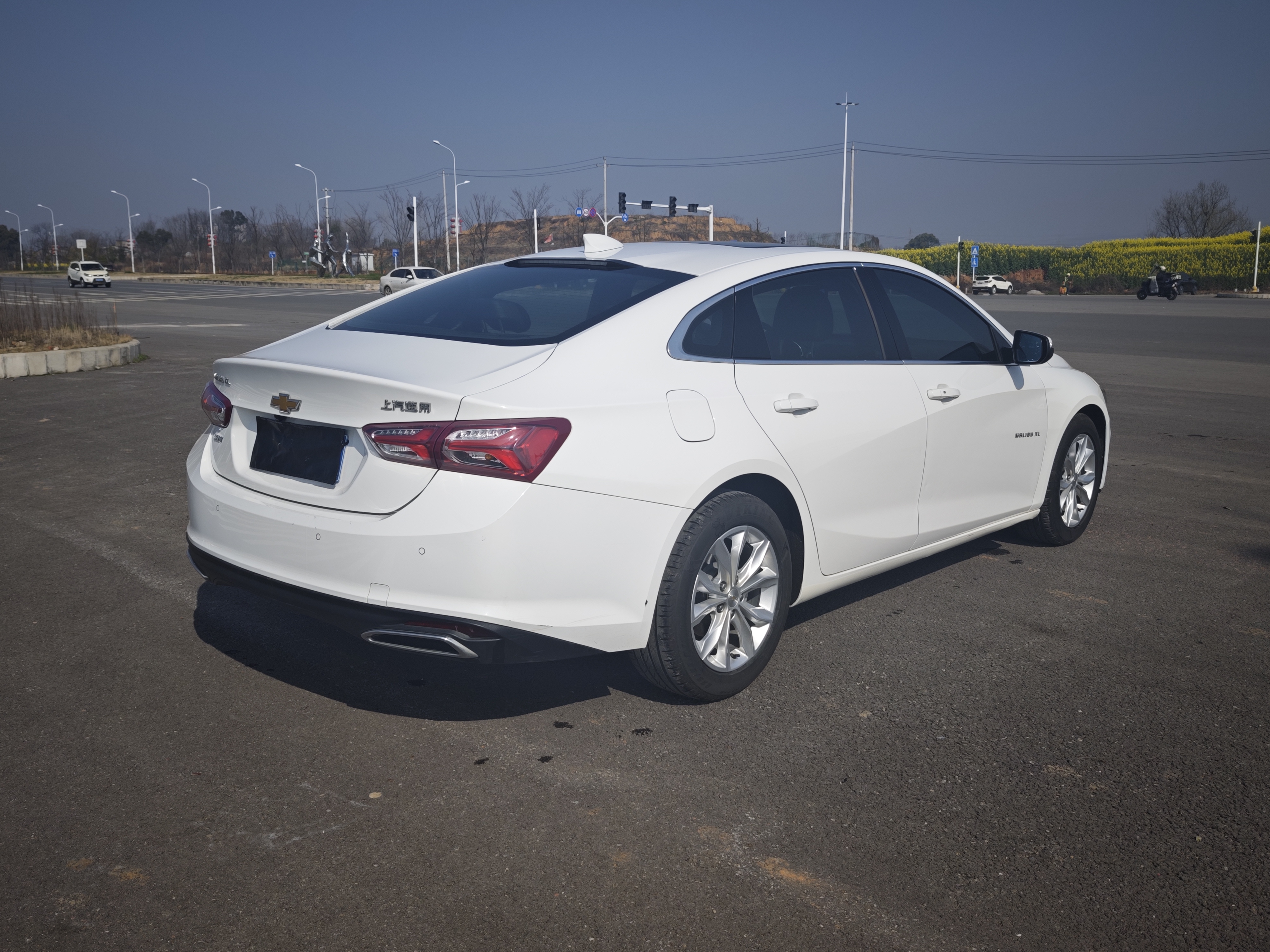 Chevrolet Malibu XL 2021 immagine di auto #9