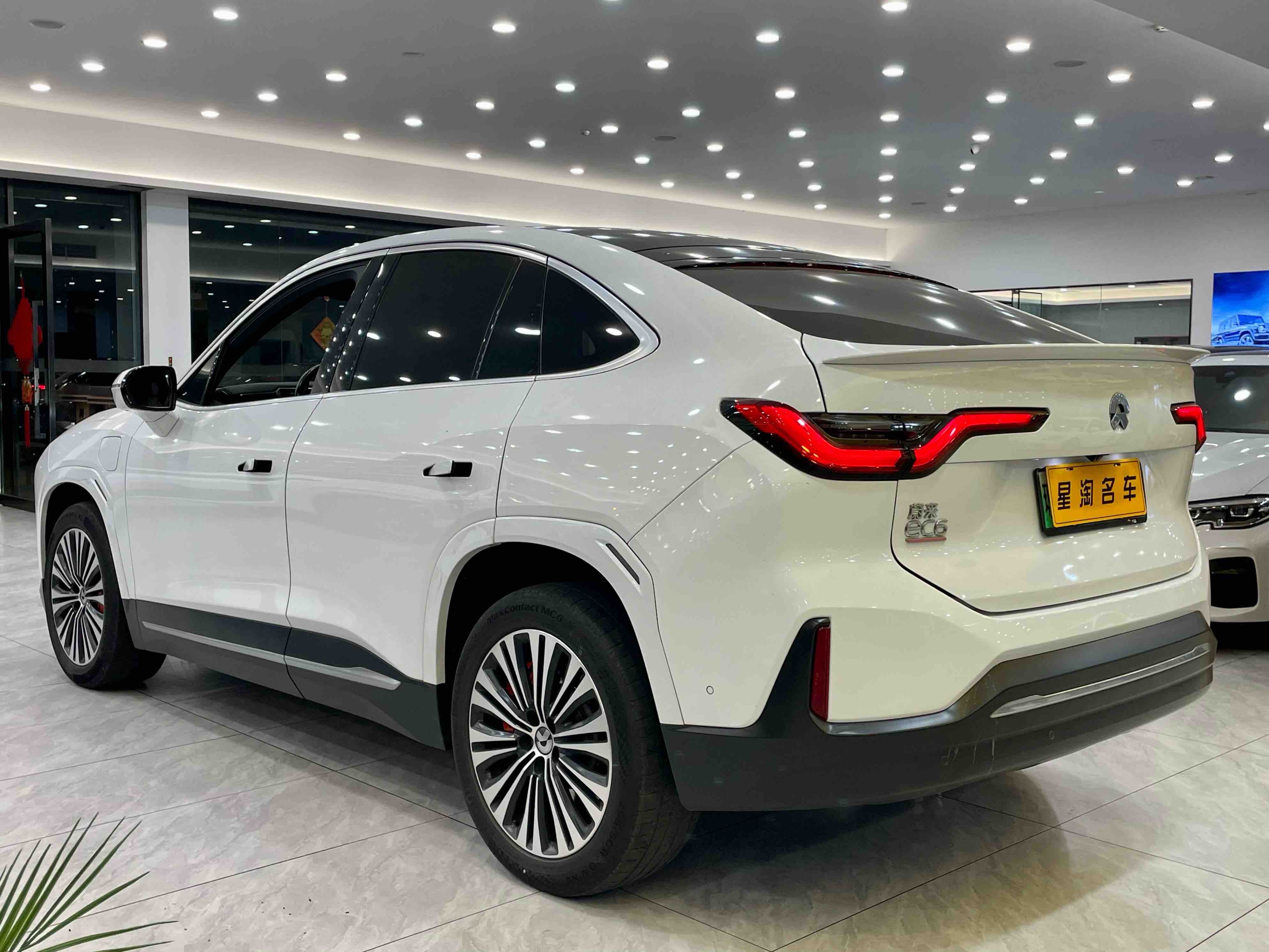 蔚来 蔚来EC6 2021 汽车图片 #9