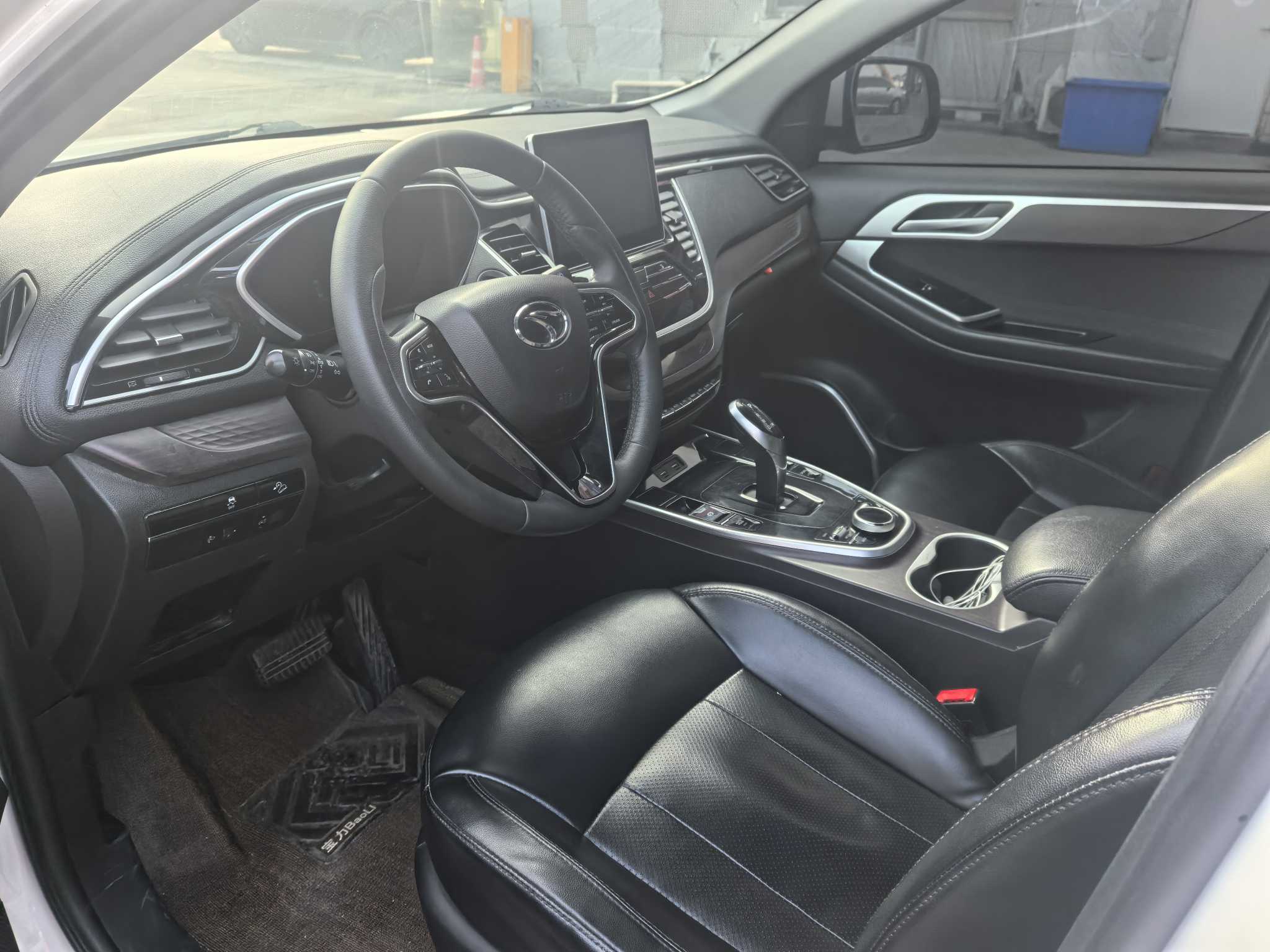 Soueast DX7 2022 car image #9