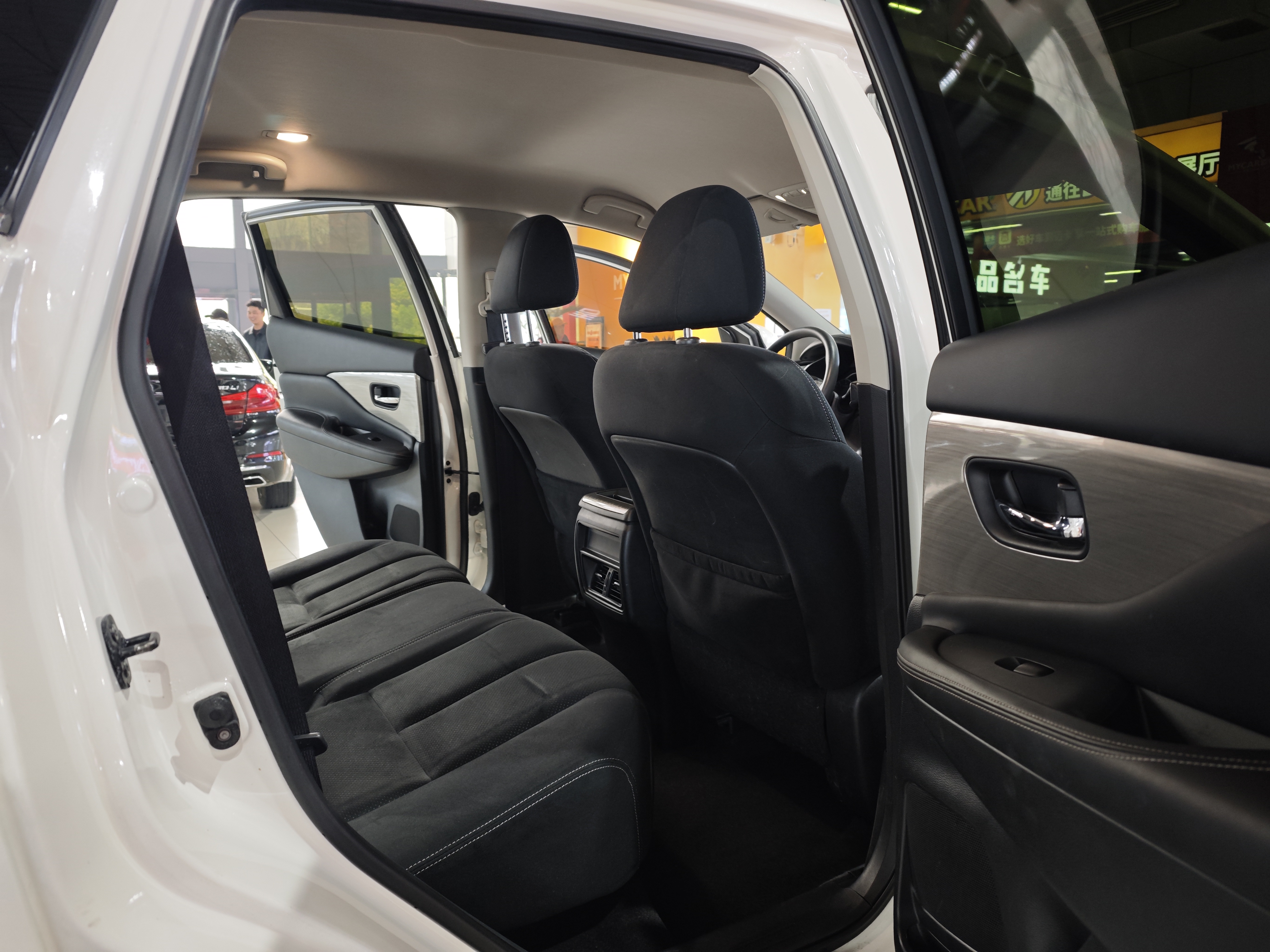 Nissan Murano 2023 изображение автомобиля #9