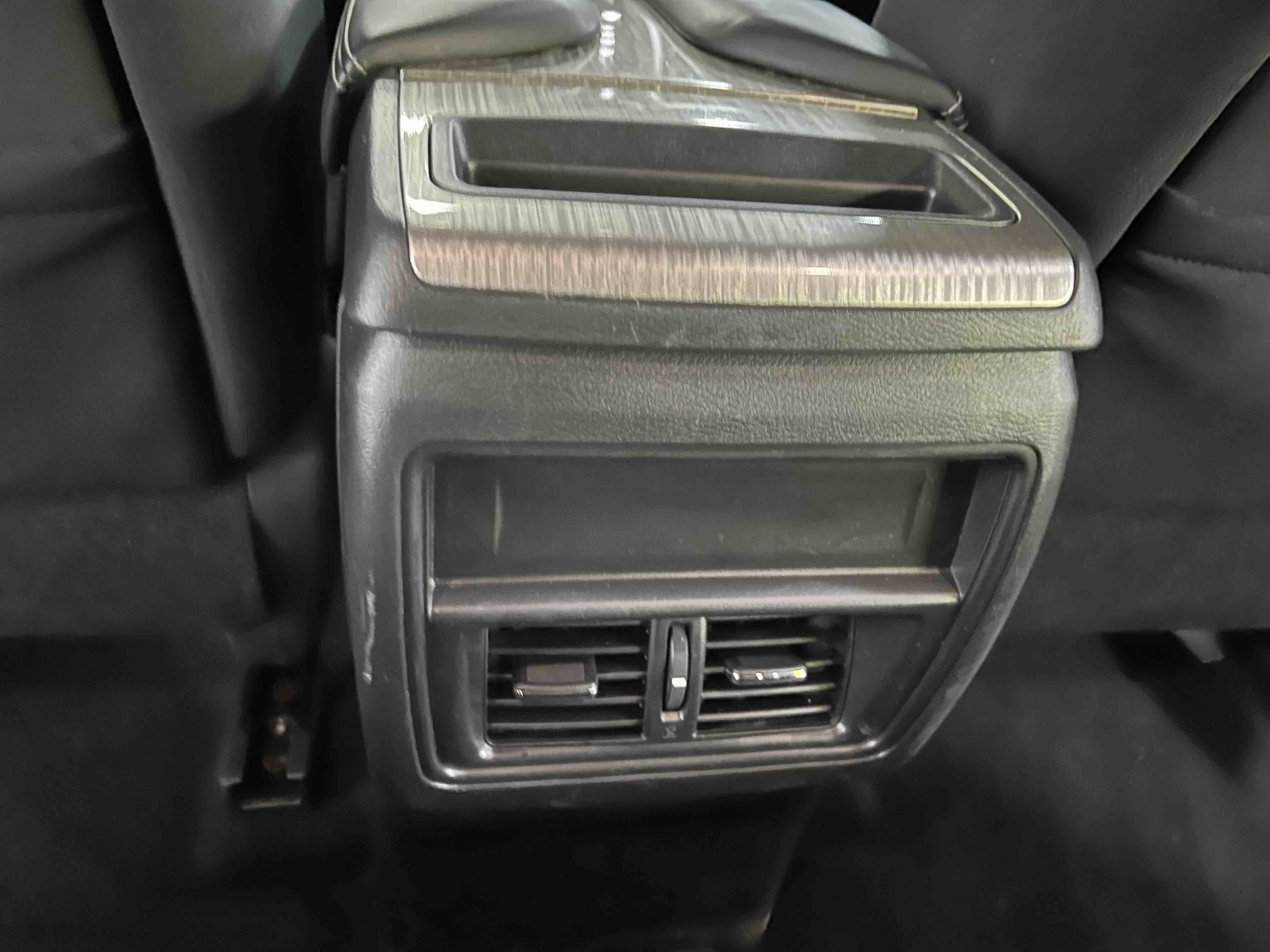 Nissan Murano 2023 image de voiture #9