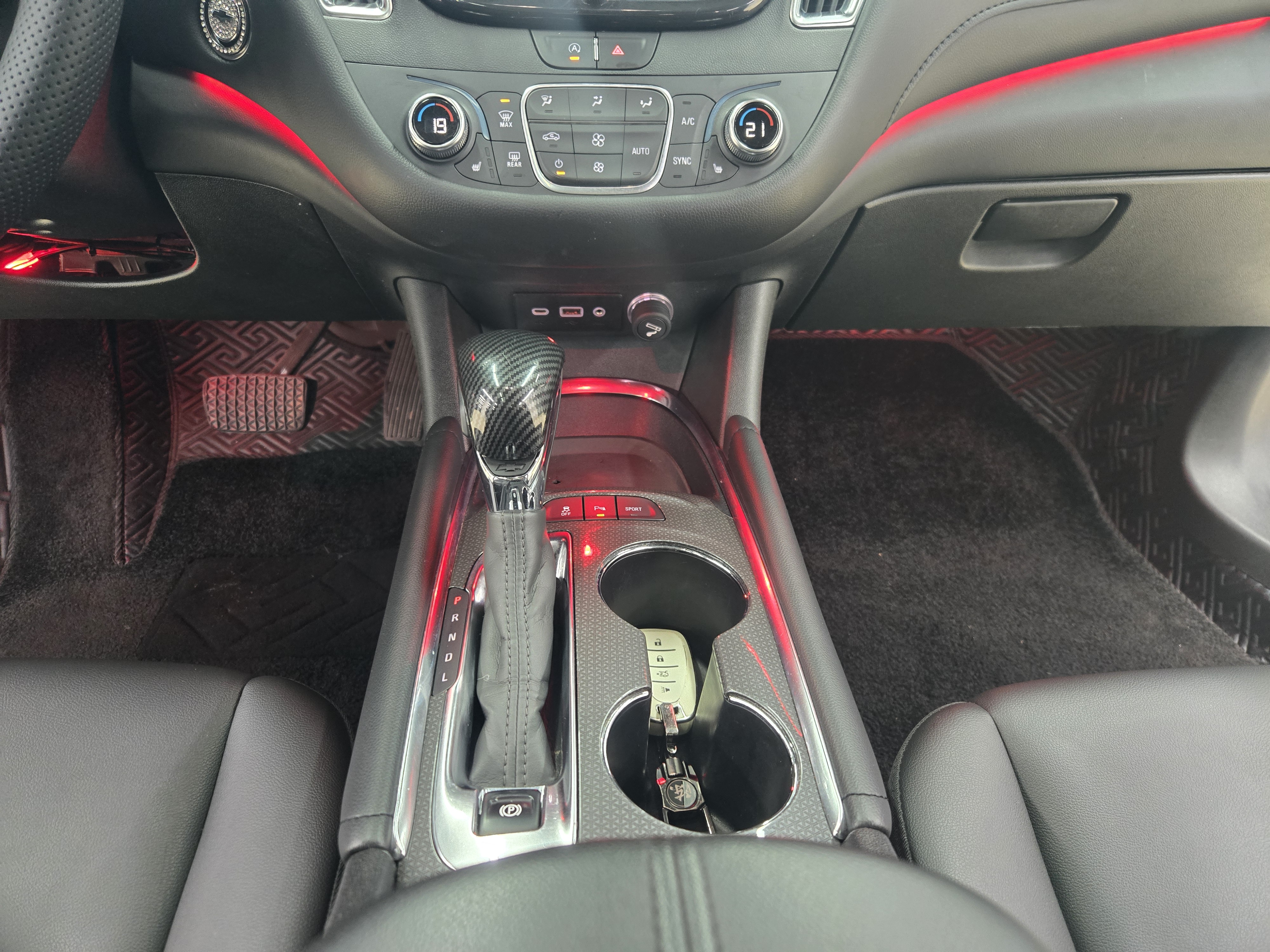 Chevrolet Malibu XL 2021 car image #9