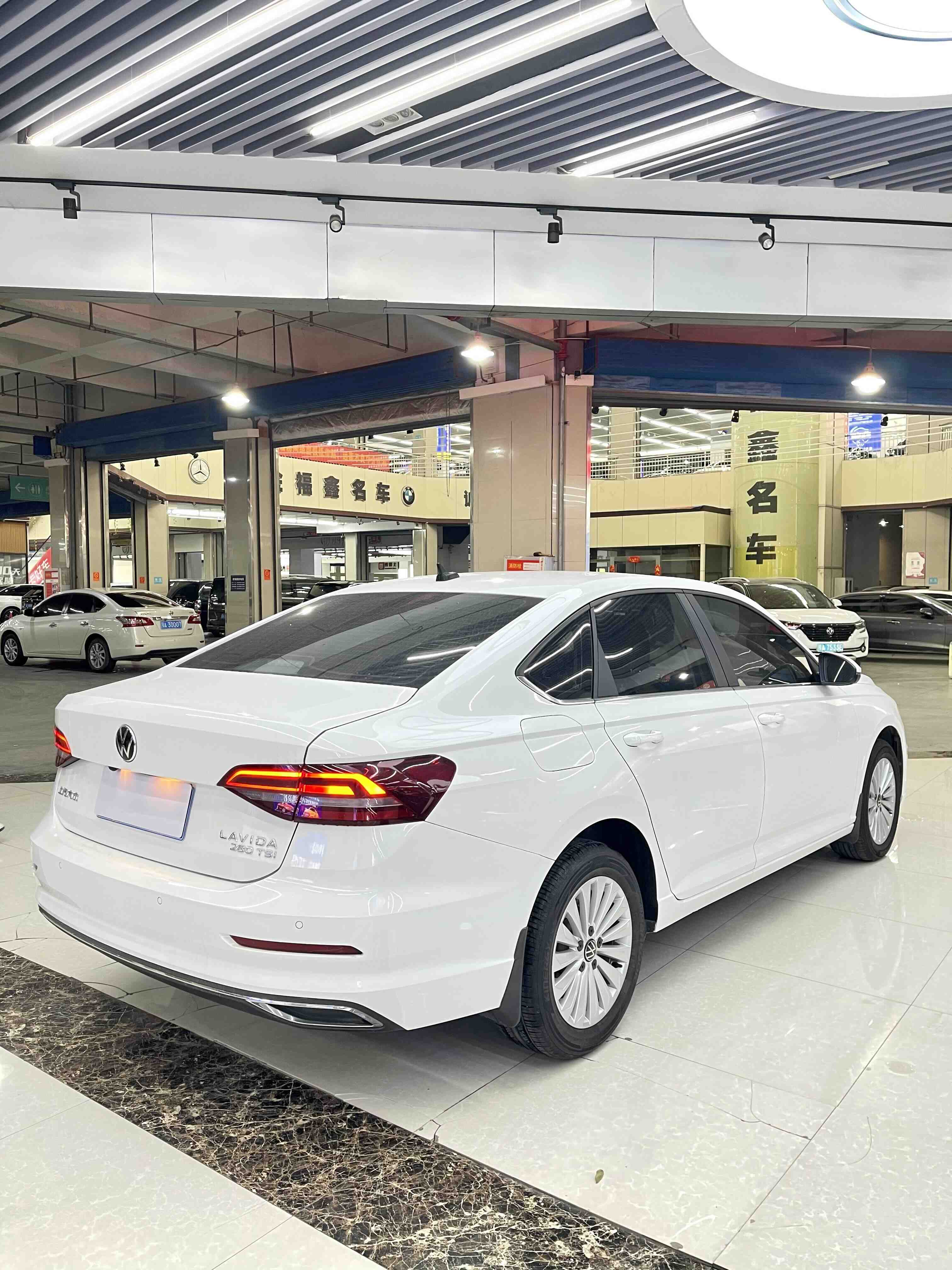 Volkswagen Lavida 2021 #9 Volkswagen Lavida 2021 car image #9