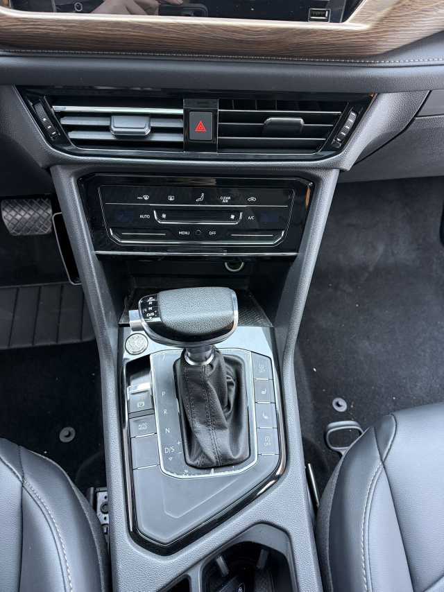Volkswagen Tharu 2021 #9 Volkswagen Tharu 2021 car image #9