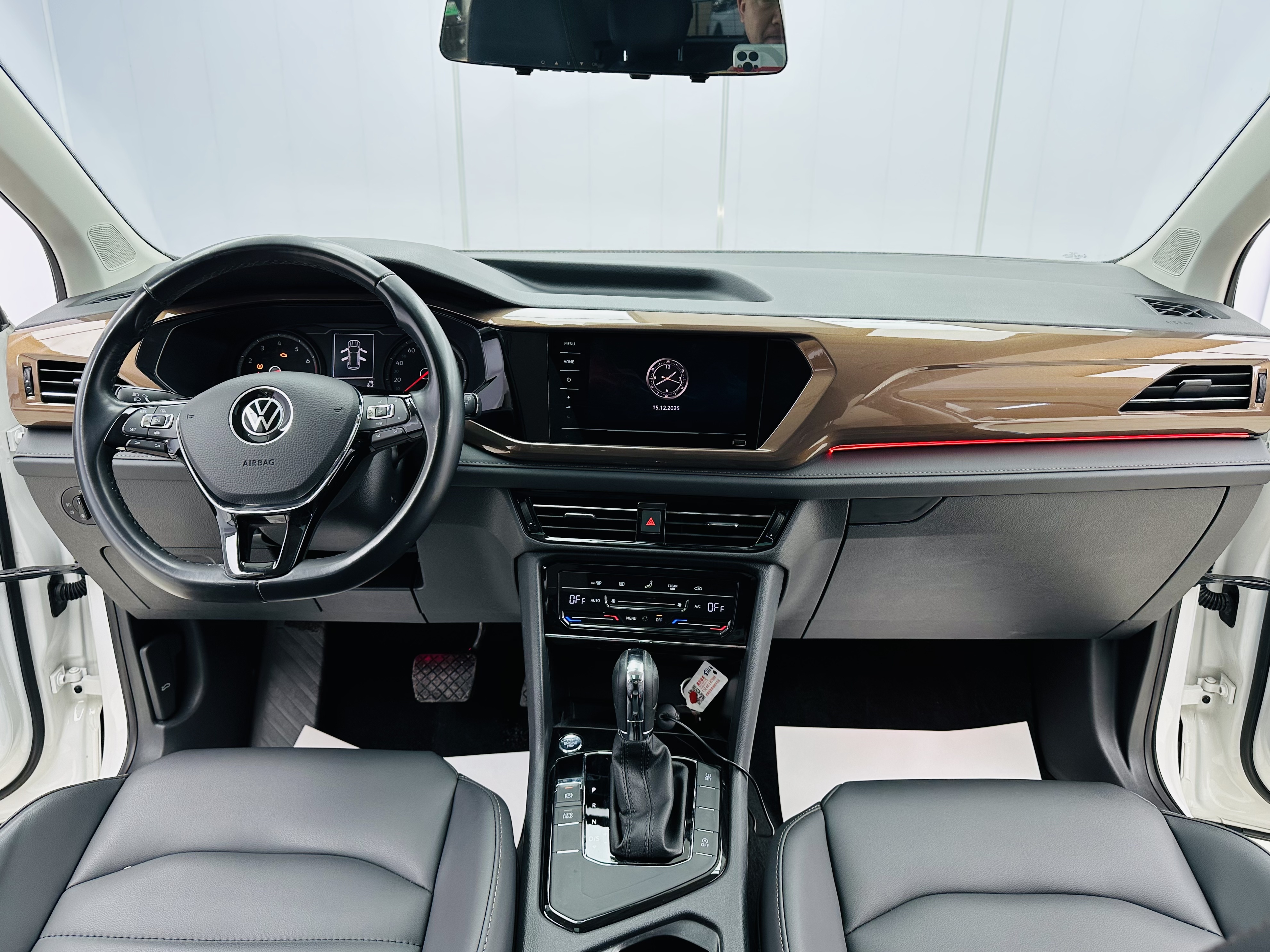 Volkswagen Tharu 2022 car image #9
