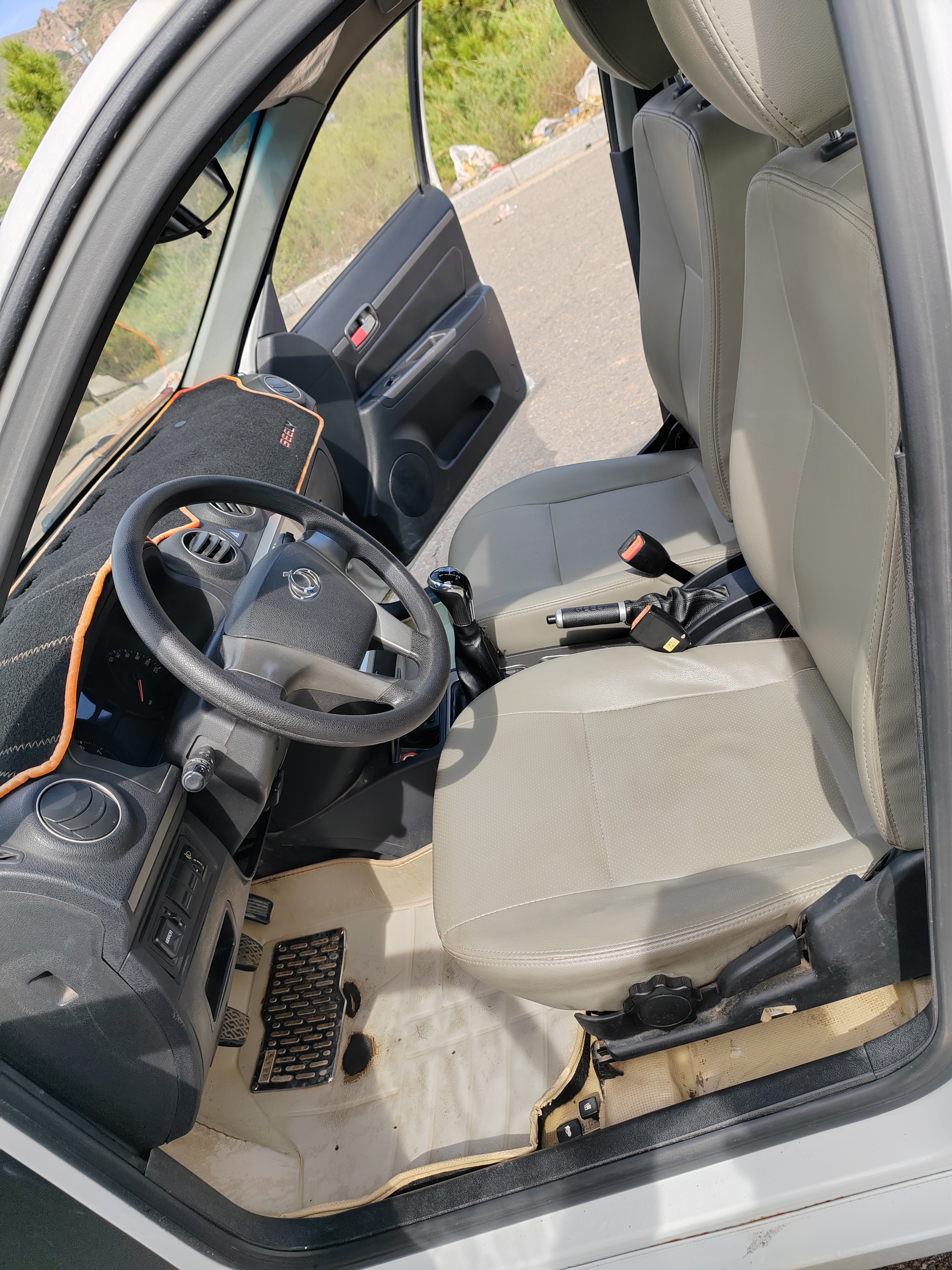 GEELY LibertyShip 2013 imagem de carro #9