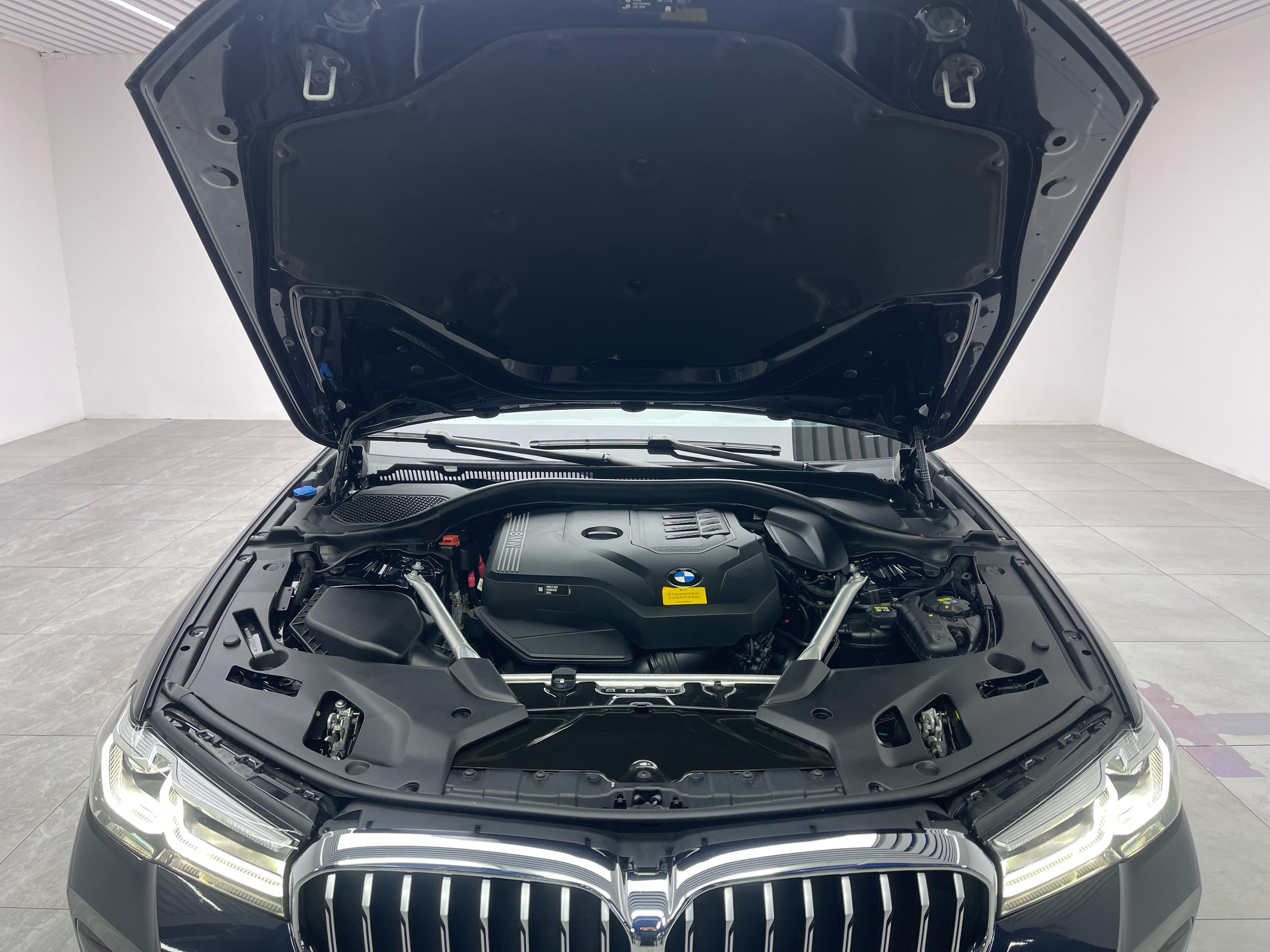 BMW 5 Series 2021 #9 BMW 5 Series 2021 car image #9