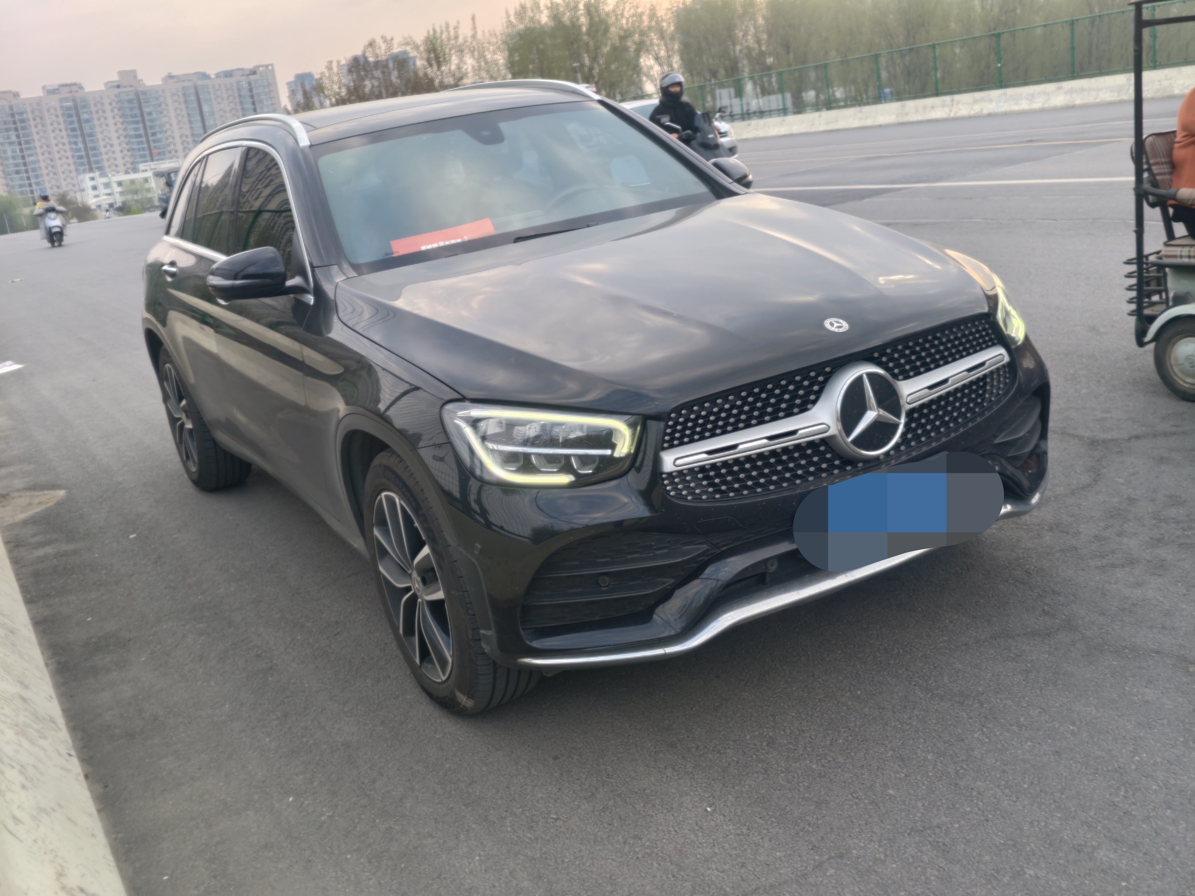 Mercedes-Benz GLC Class 2021 car image #9