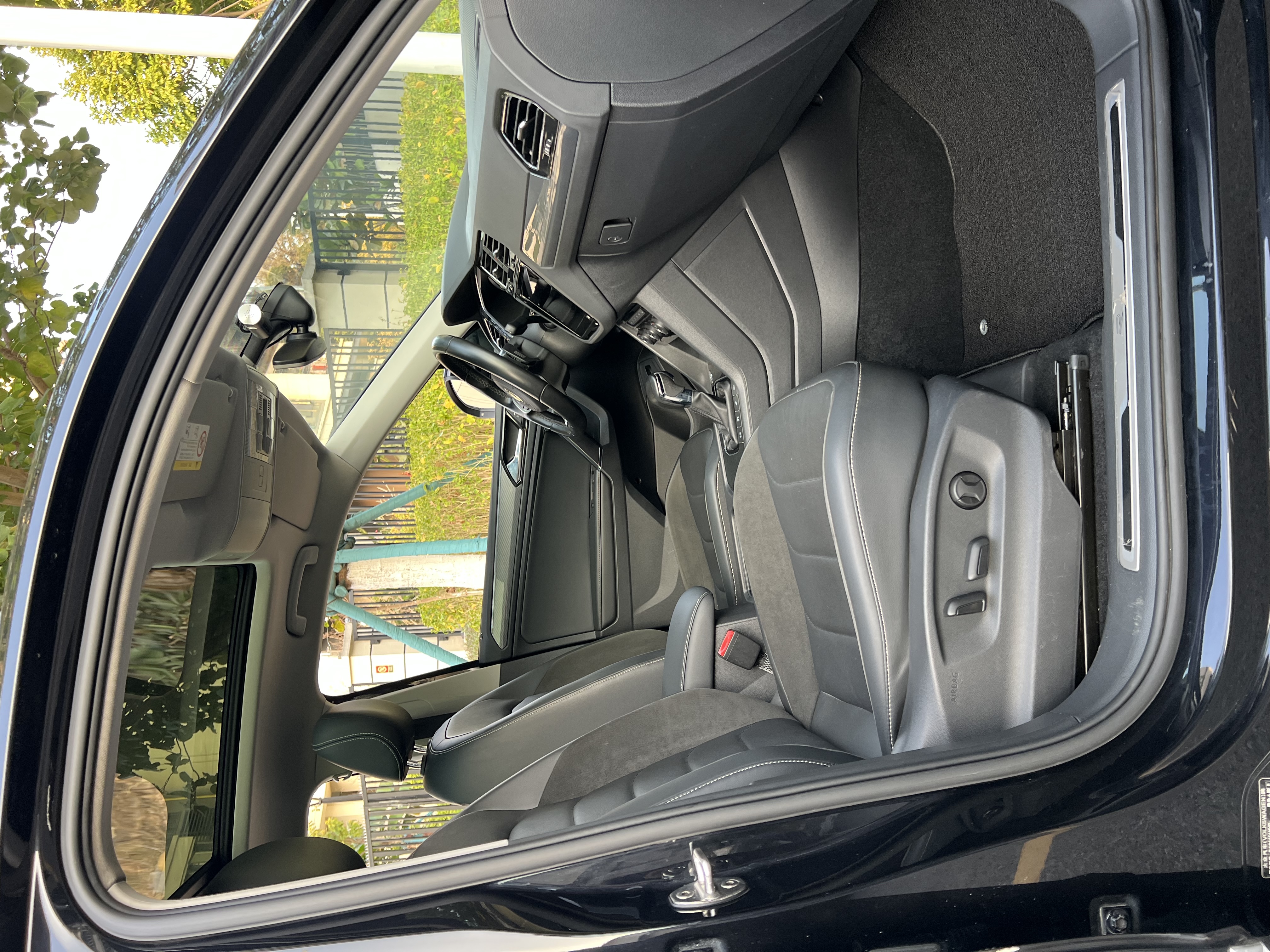 Volkswagen Tiguan L 2021 car image #9