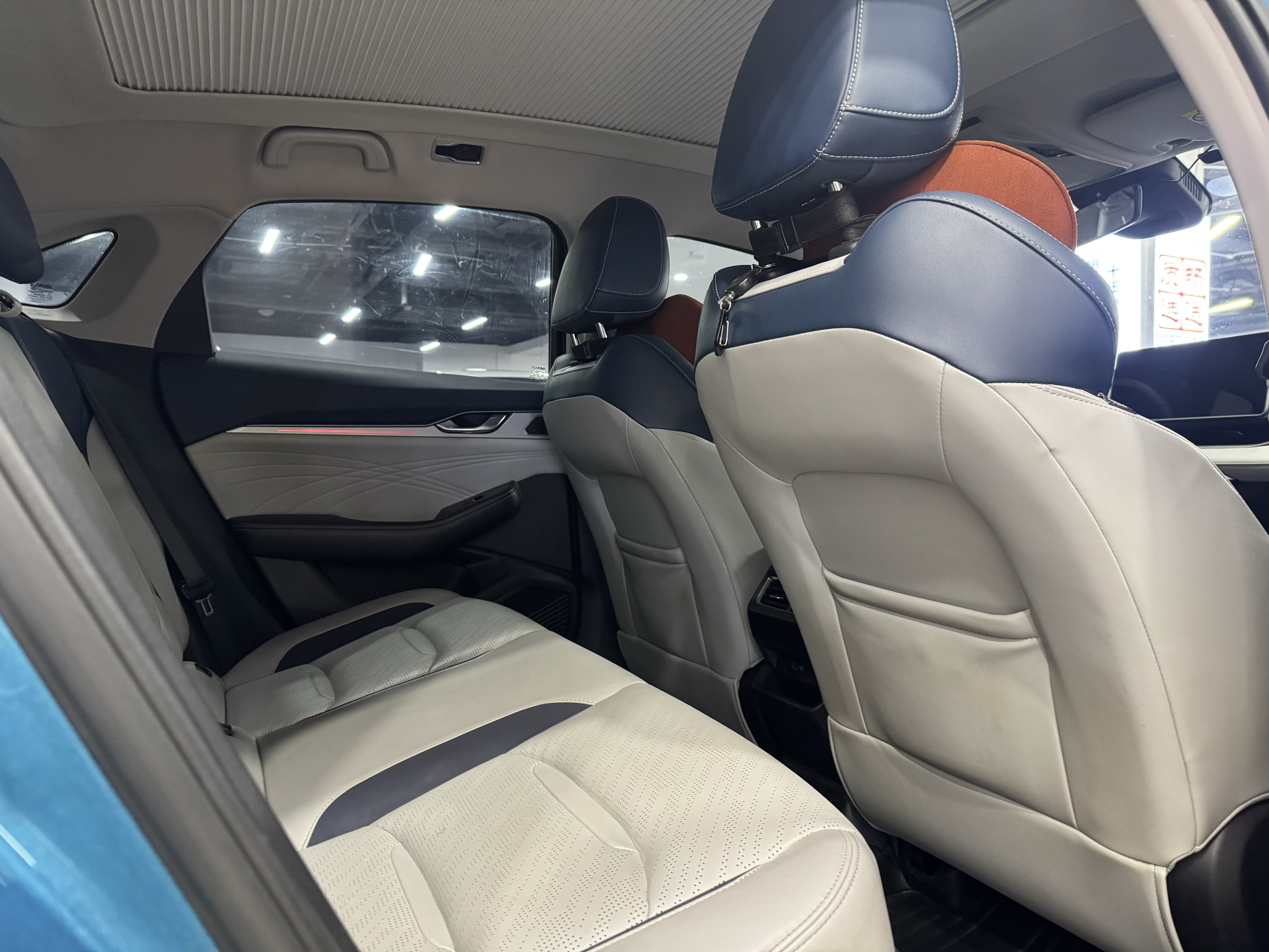 Preface 2020 car image #9