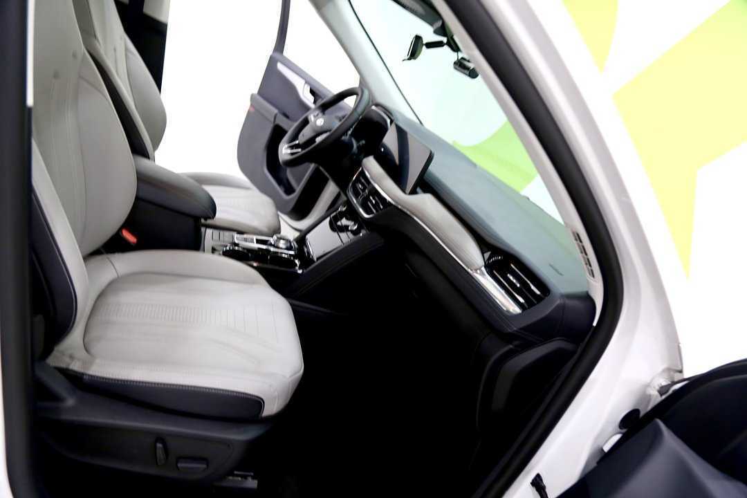 Ford Escape 2022 immagine di auto #9