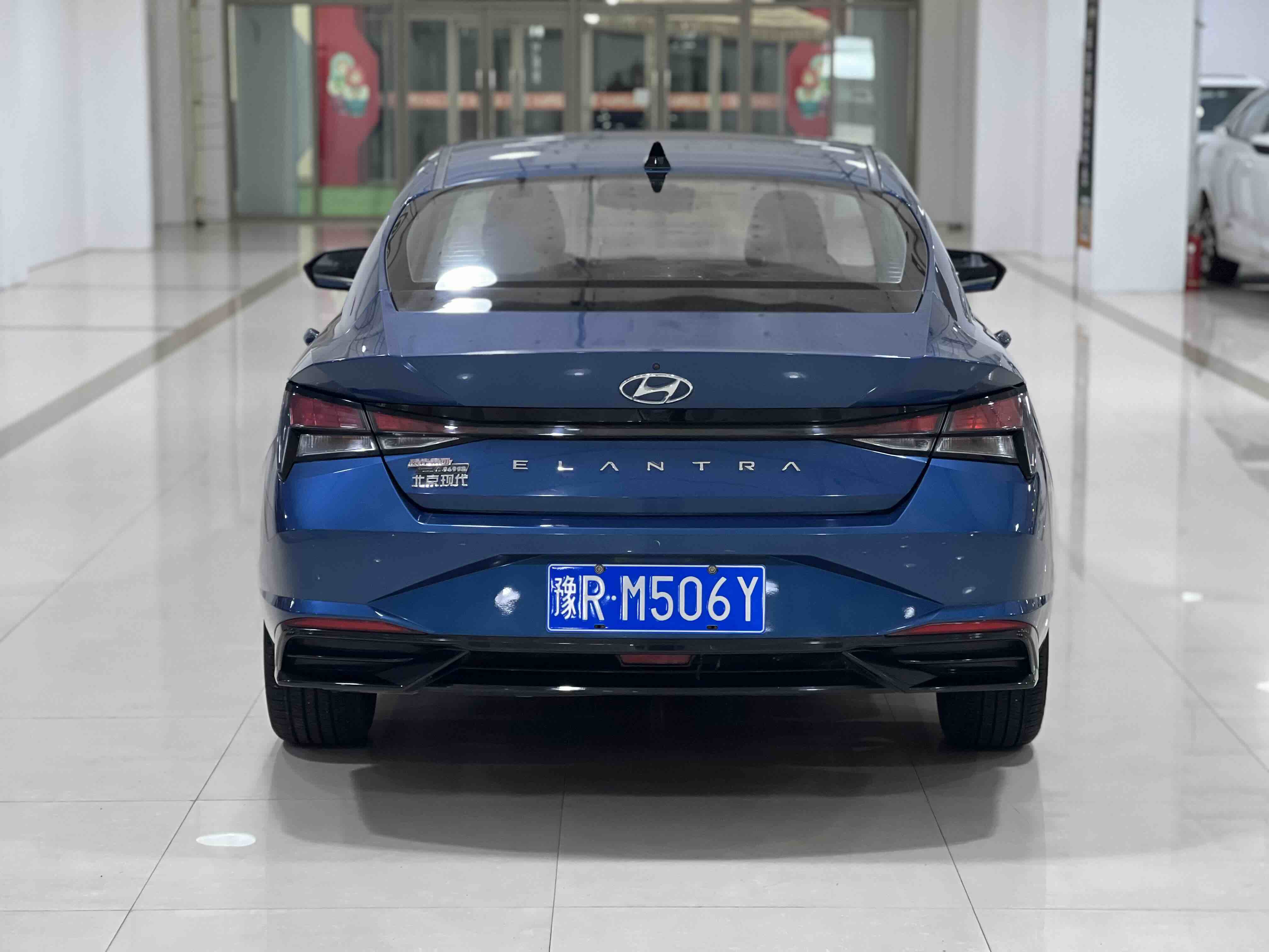 Hyundai Elantra 2021 immagine di auto #9