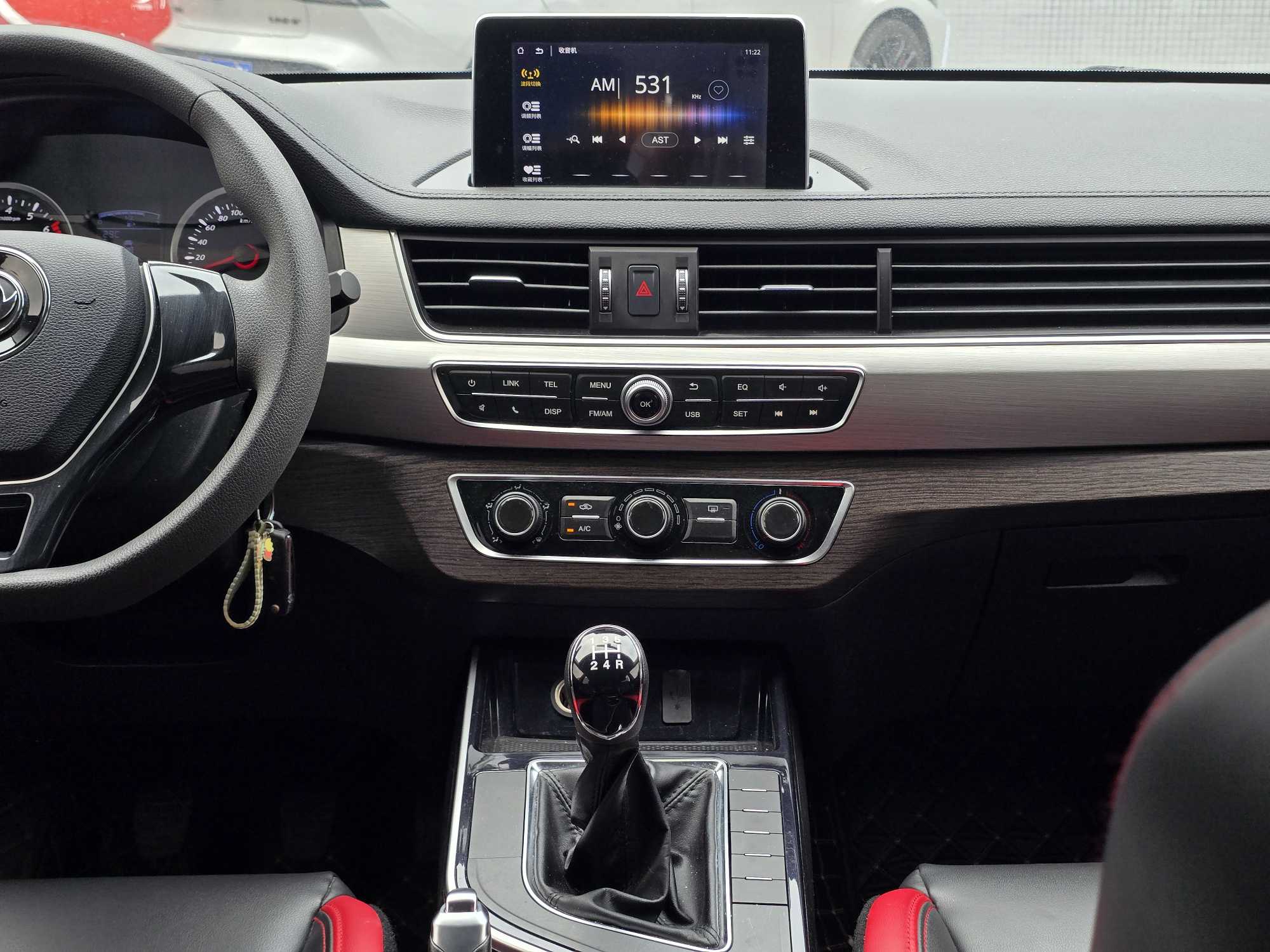 T5 2021 car image #9