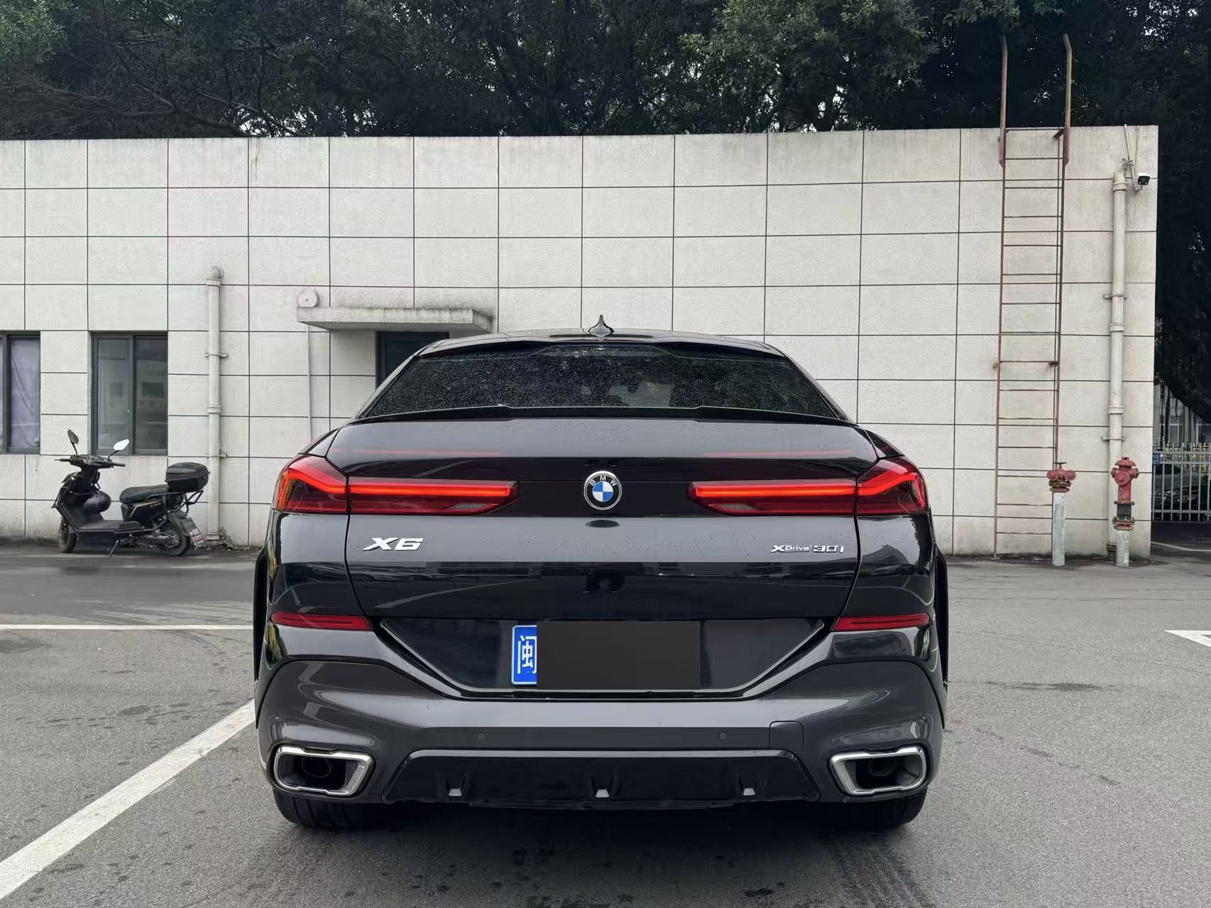 BMW X6 2021 immagine di auto #9