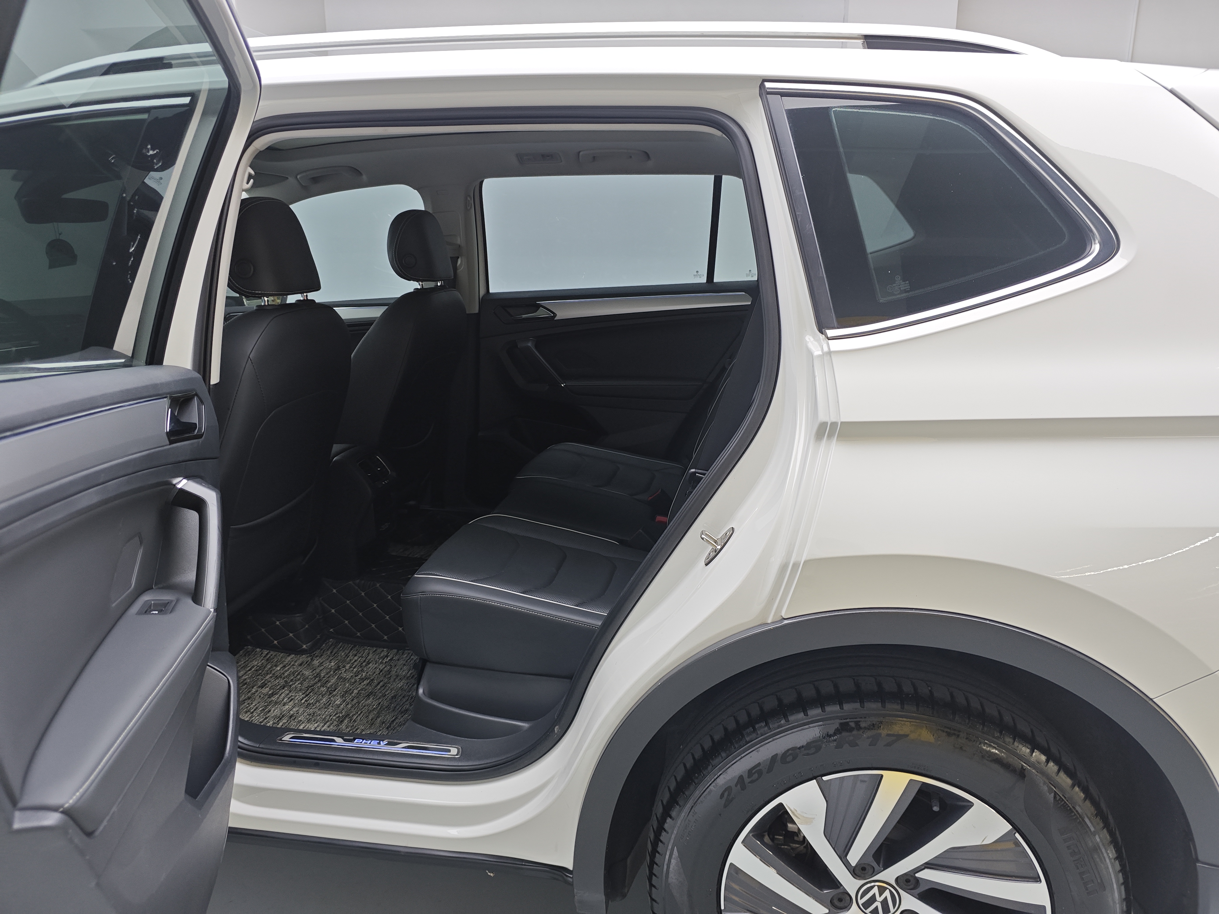 Volkswagen Tiguan L New Energy 2021 изображение автомобиля #9