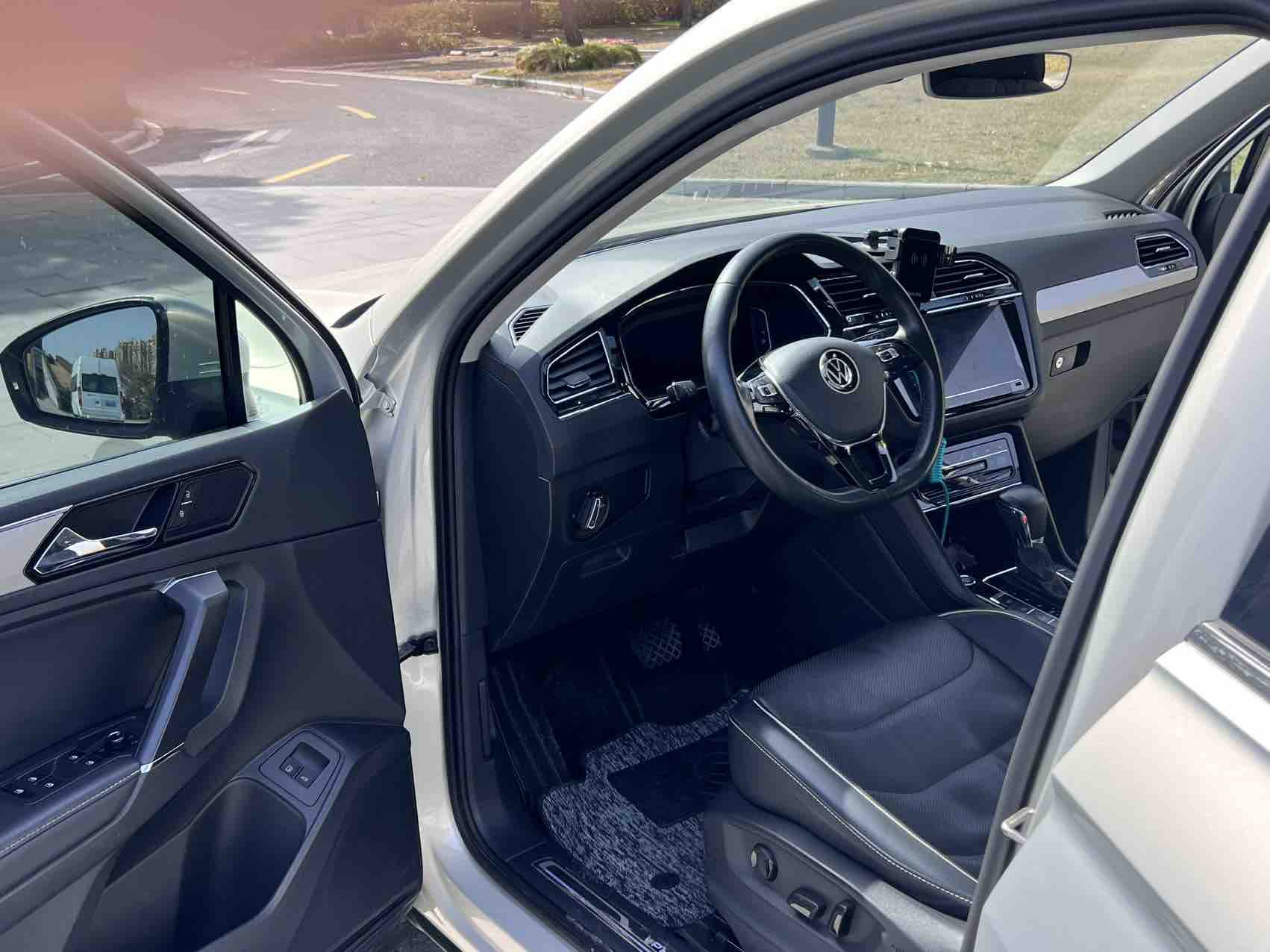 Volkswagen Tiguan L New Energy 2021 изображение автомобиля #9