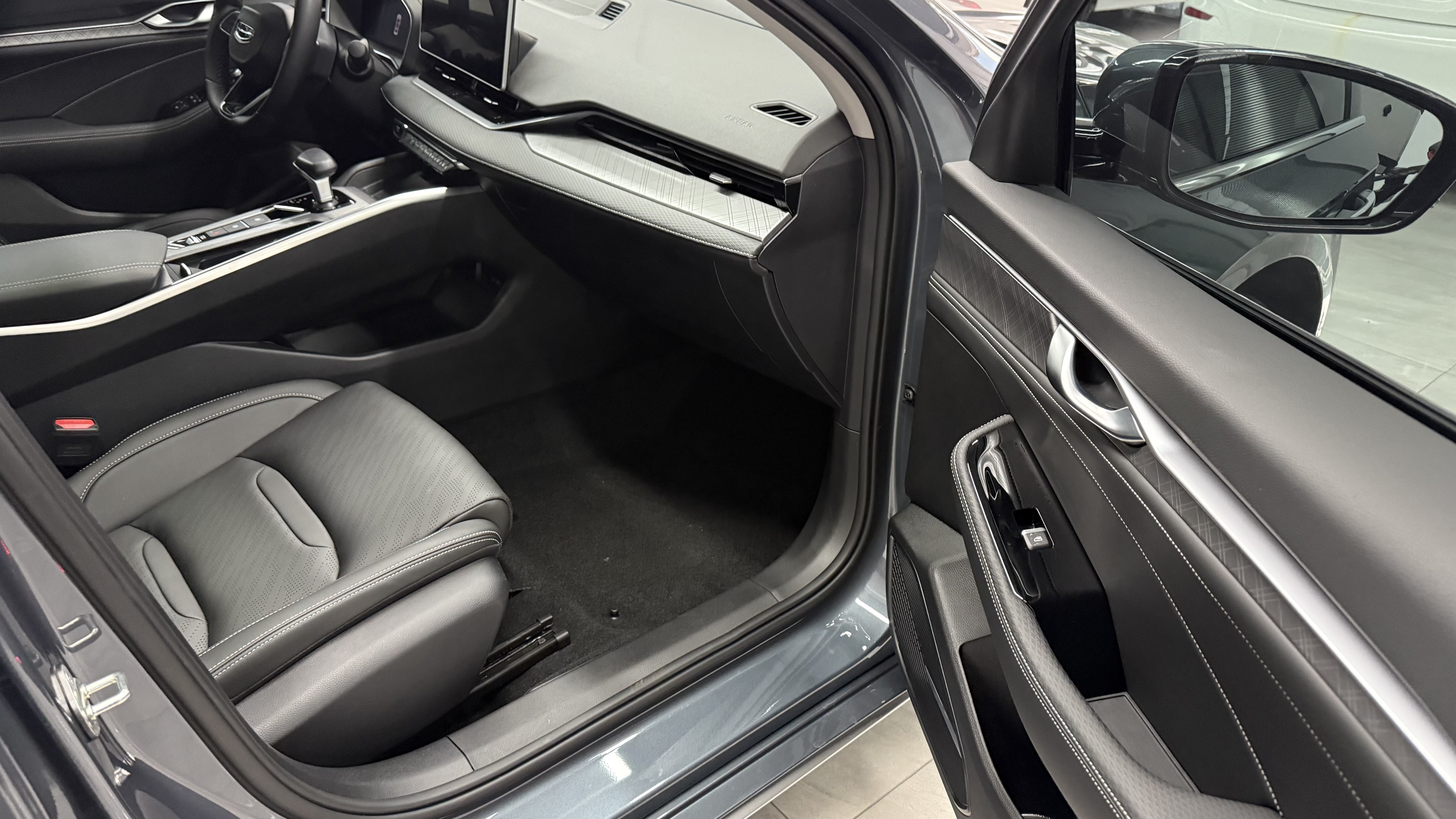 GEELY Preface 2022 image de voiture #9