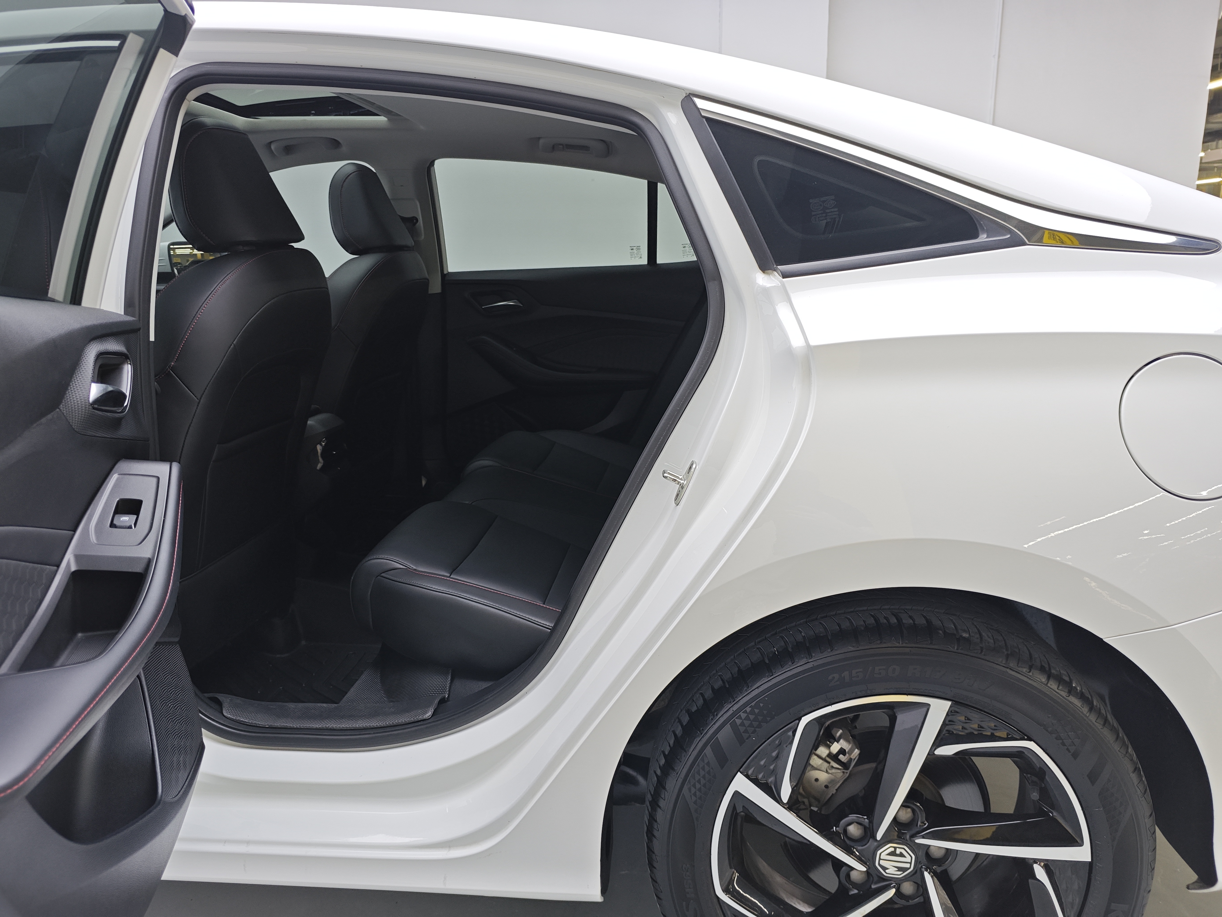 MG 5 2021 car image #9