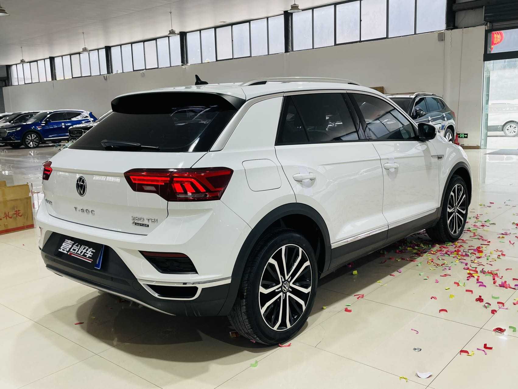 T-Roc 2021 car image #9