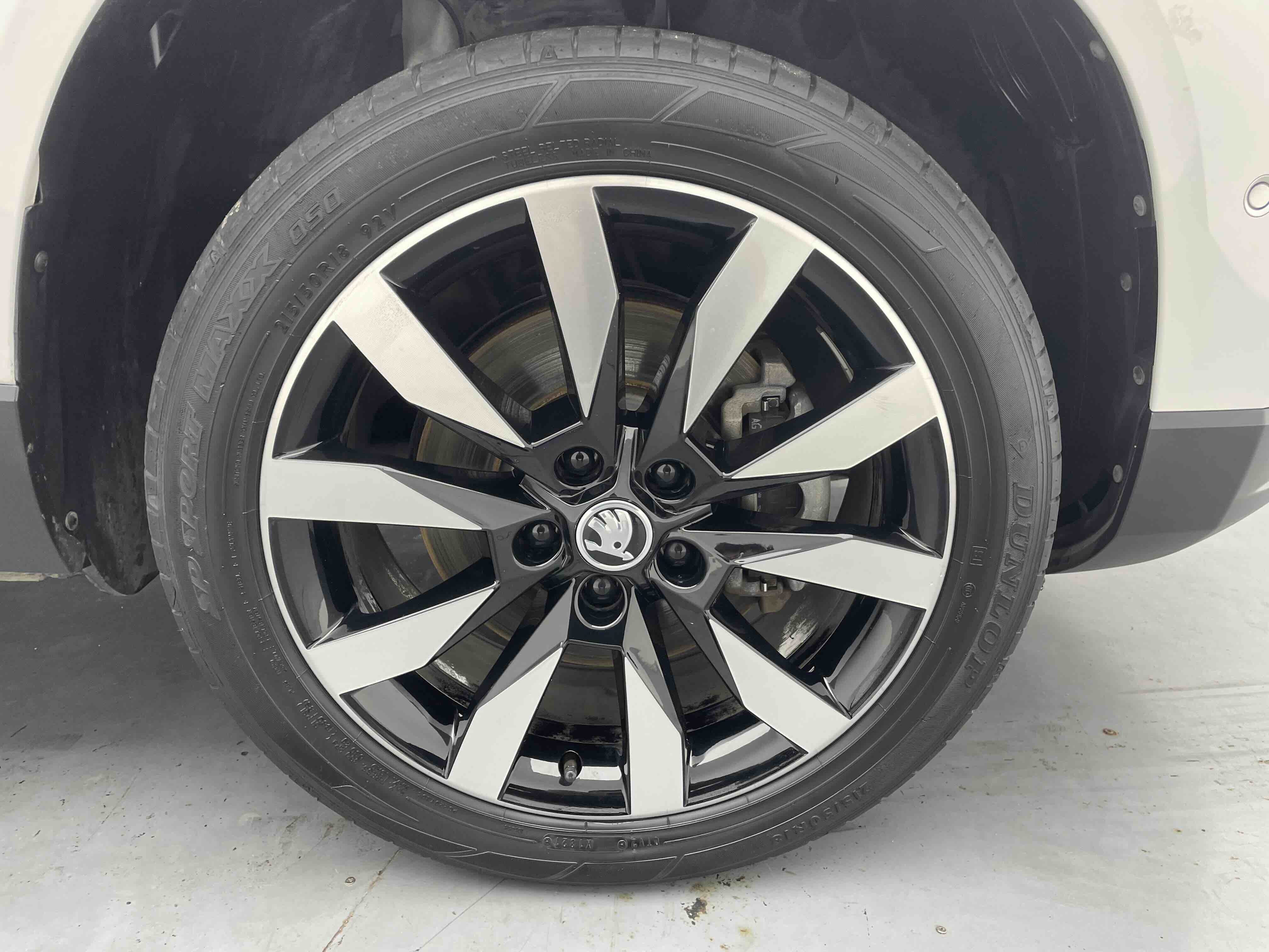 Skoda Karoq 2021 изображение автомобиля #9