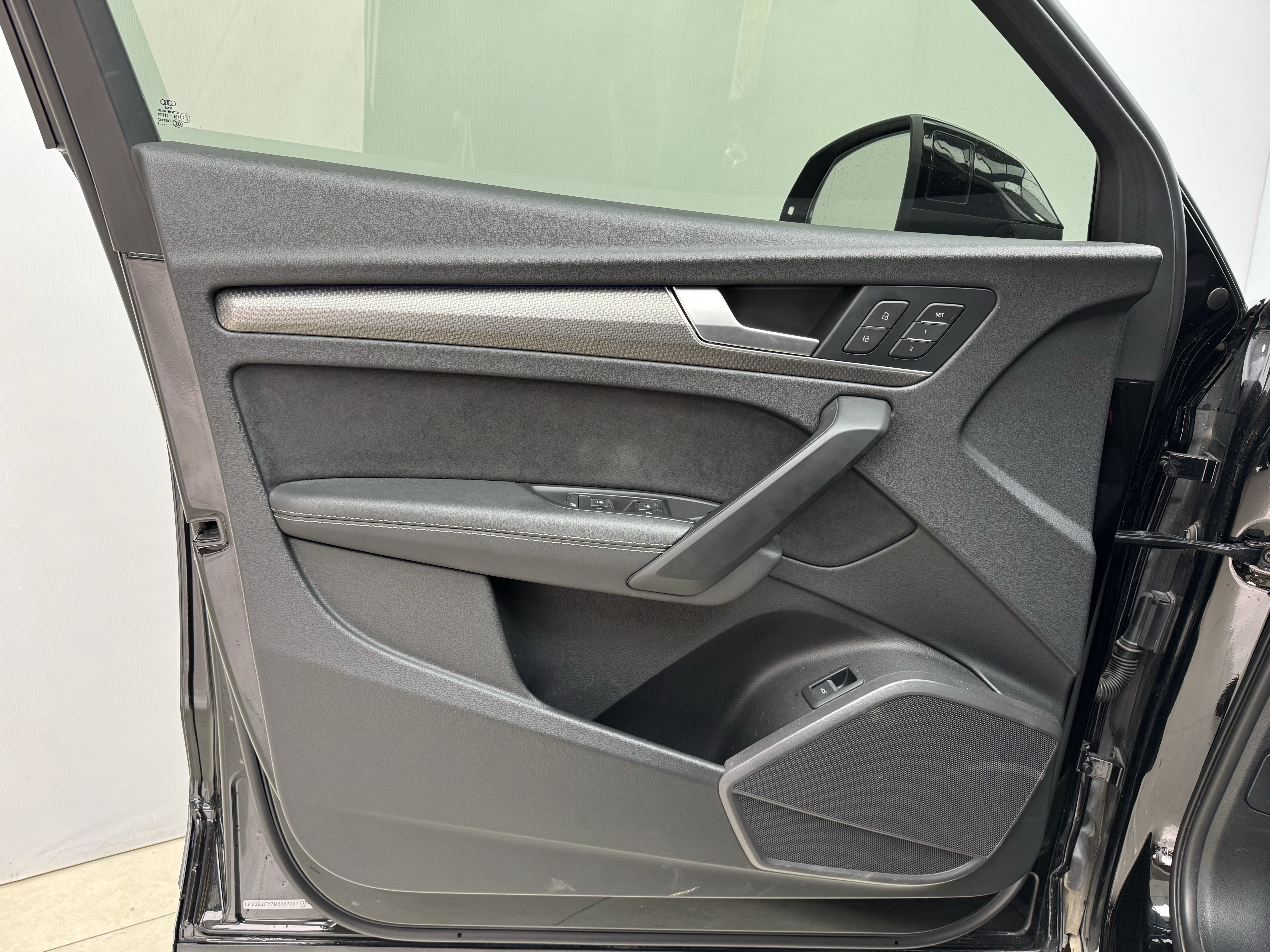 Audi Q5L Sportback 2021 изображение автомобиля #9