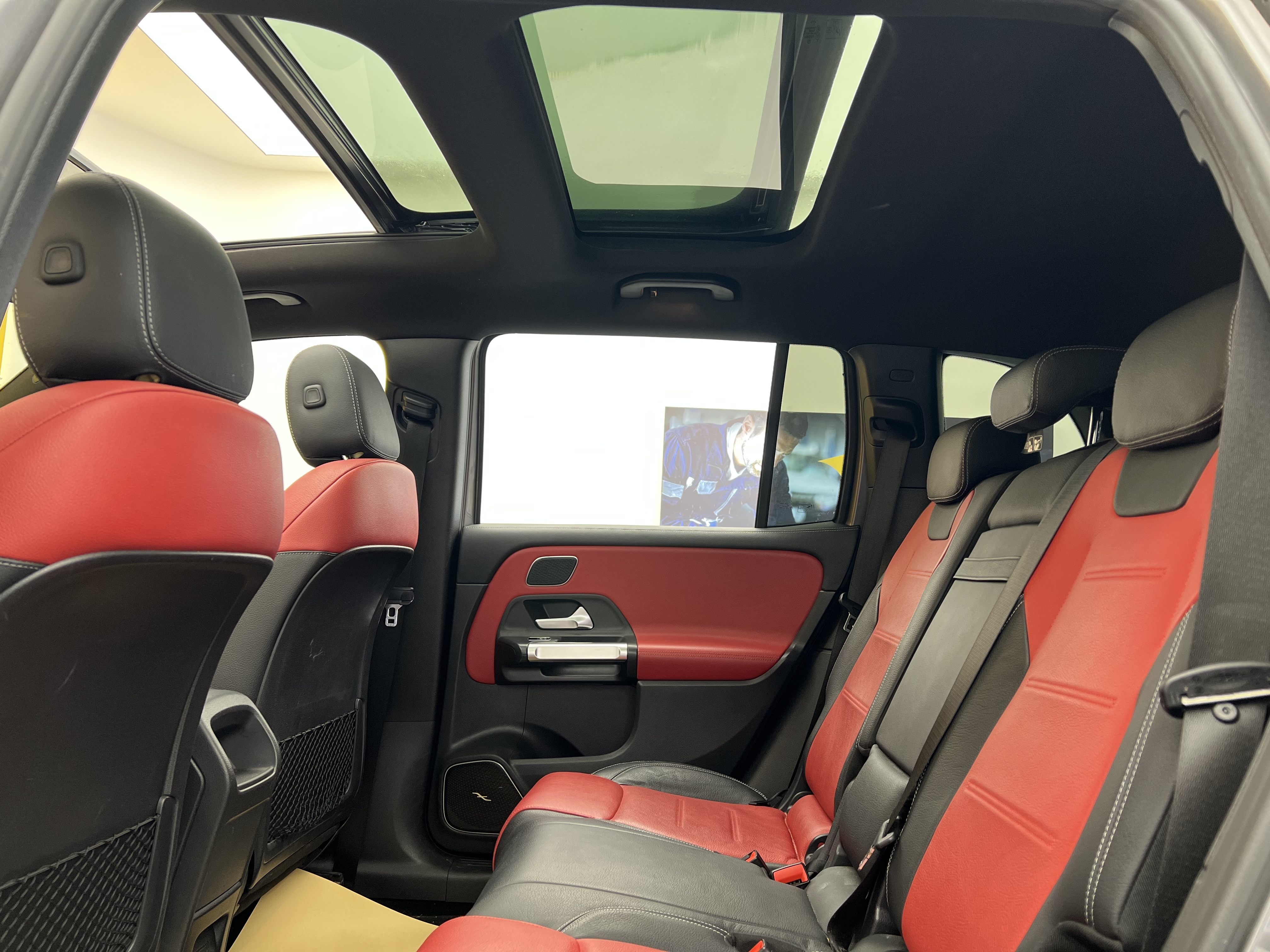 Mercedes-Benz GLB AMG 2021 image de voiture #9