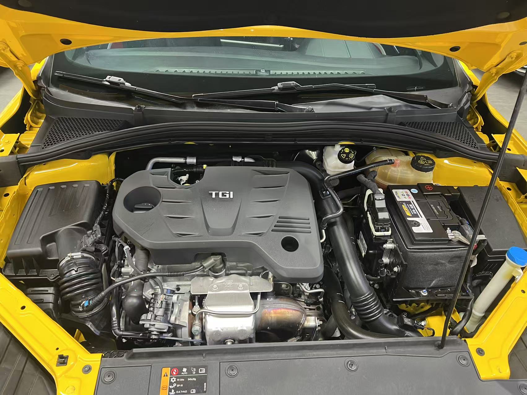 5 2022 car image #9